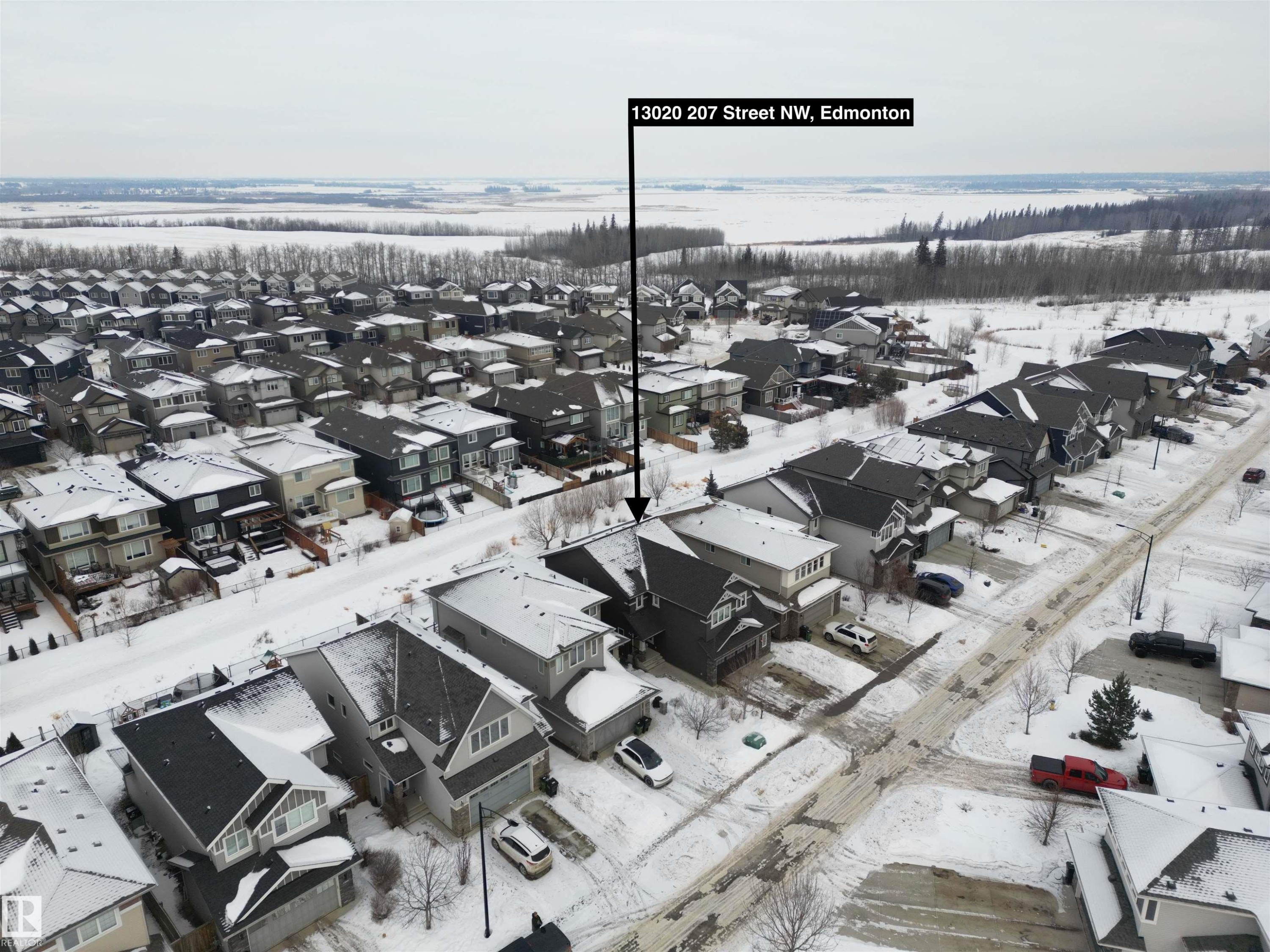 13020 207 Street, Edmonton, AB - With View
