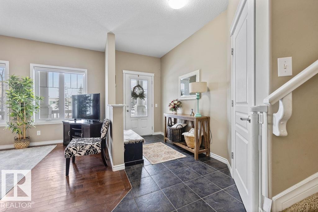 7931 22 Avenue, Edmonton, AB - Indoor Photo Showing Other Room