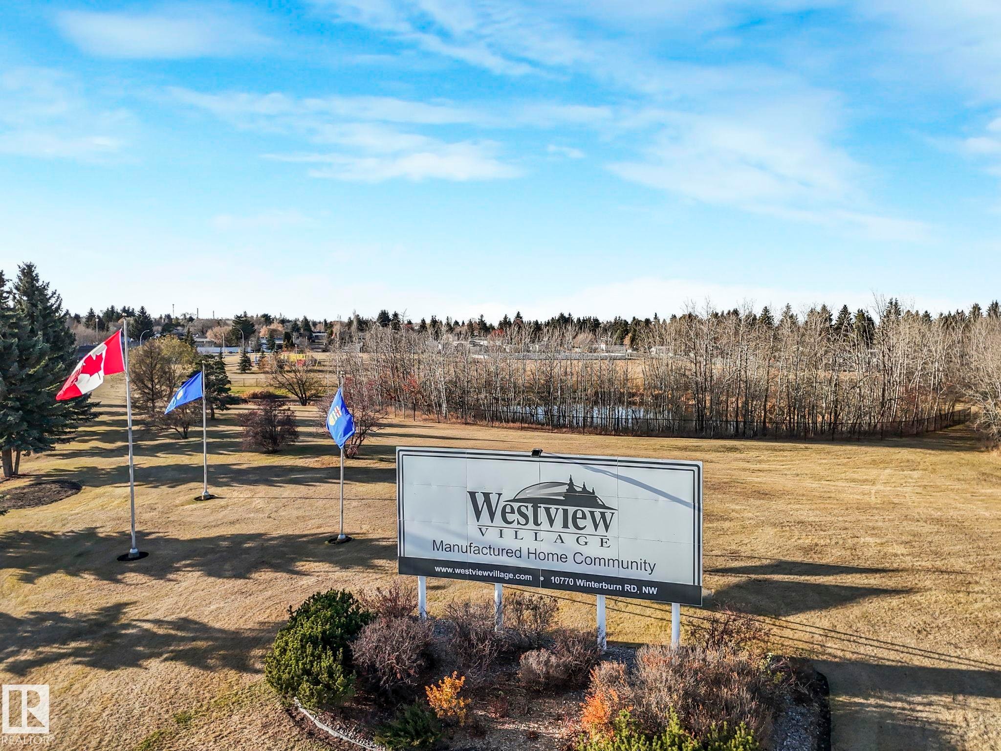 429 Westview Close, Edmonton, AB - Outdoor With View