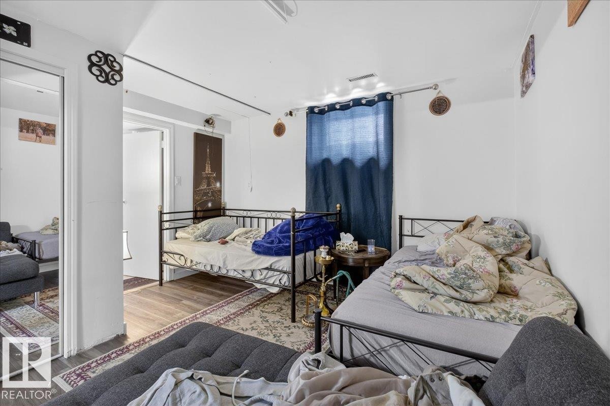 14920 95A Street, Edmonton, AB - Indoor Photo Showing Bedroom