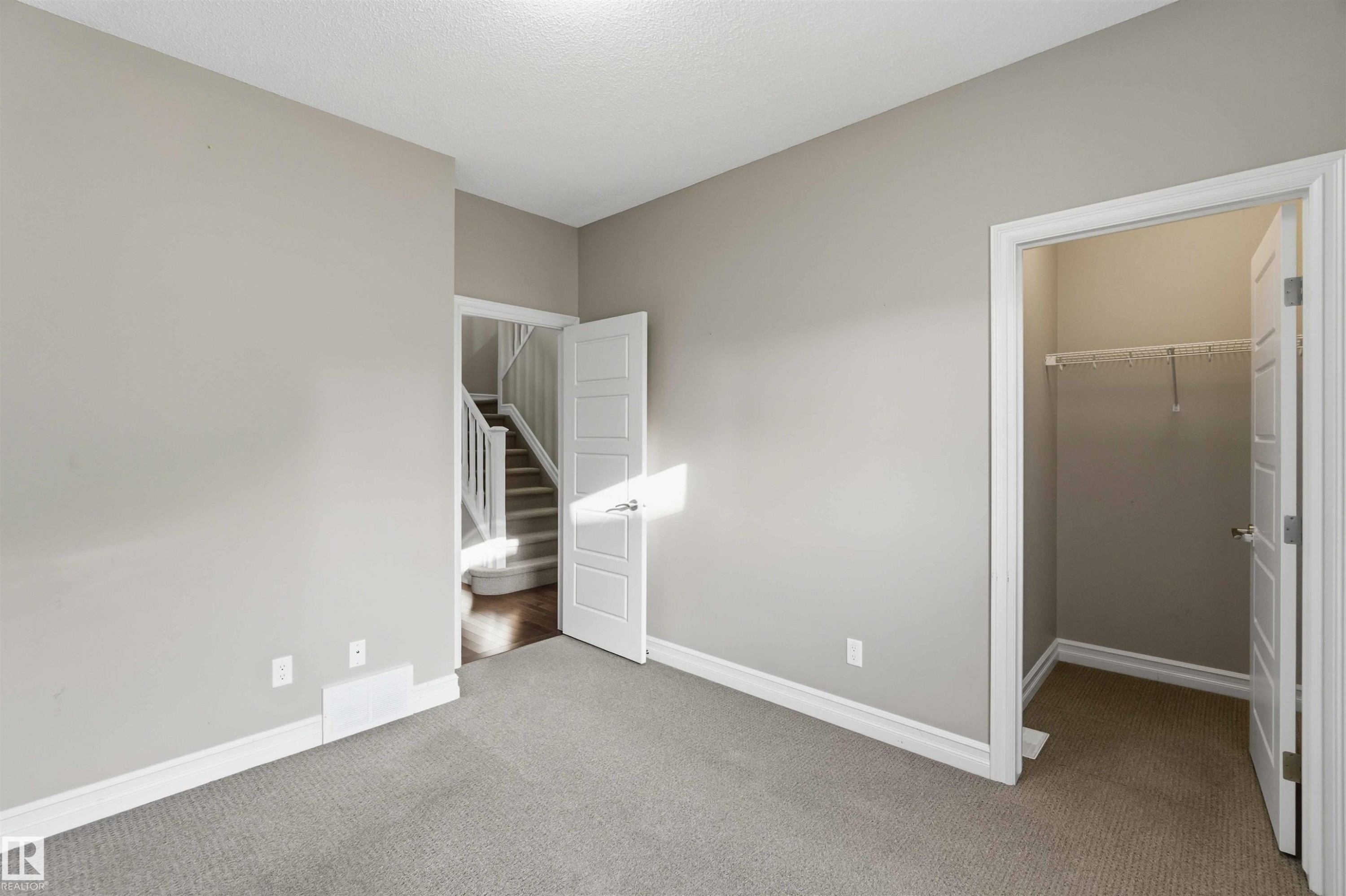 3683 8 Street, Edmonton, AB - Indoor Photo Showing Other Room