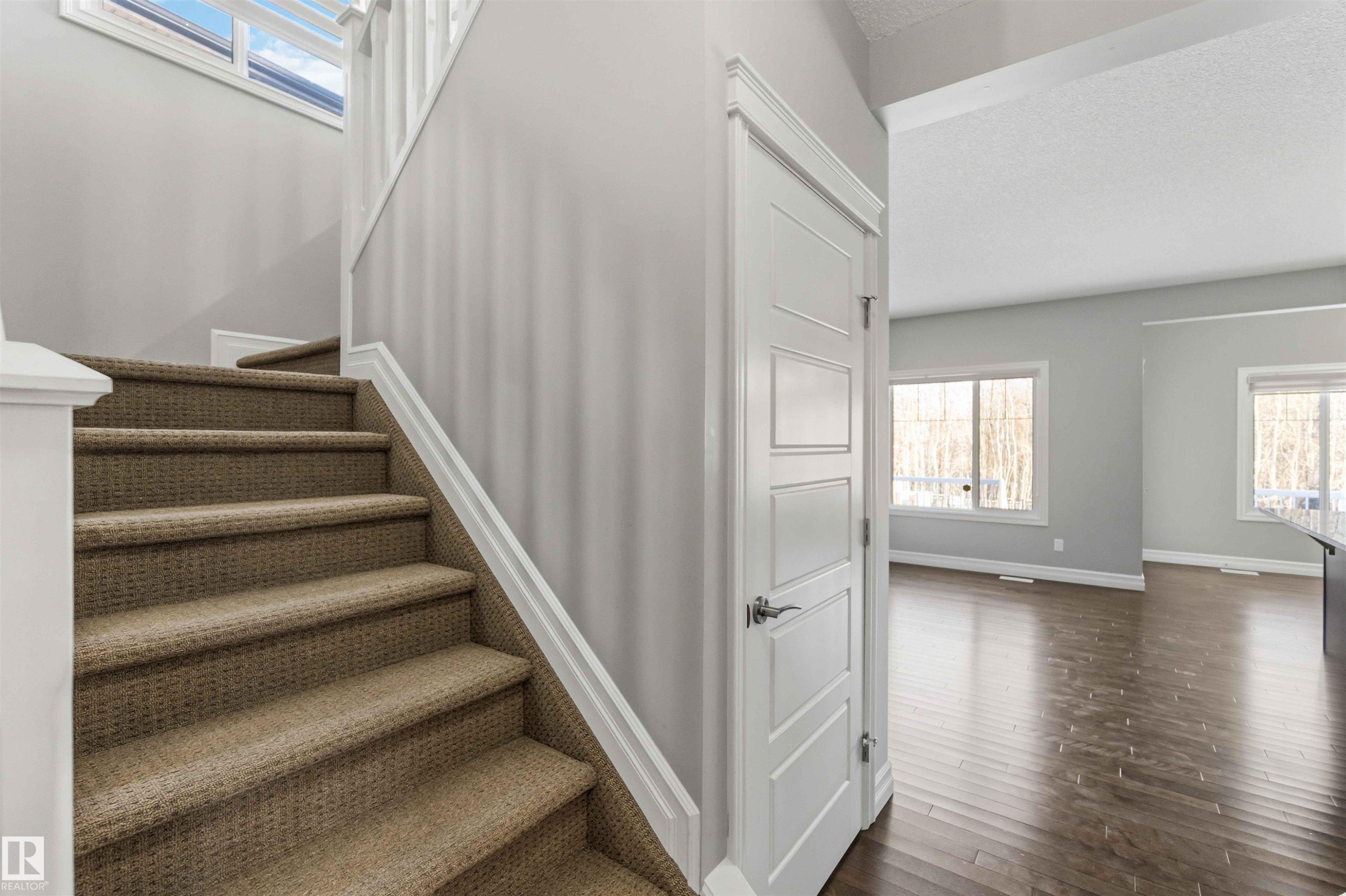 3683 8 Street, Edmonton, AB - Indoor Photo Showing Other Room