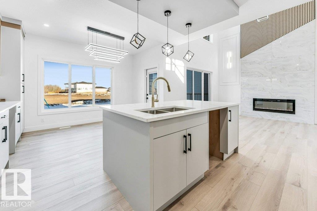 2408 63 Avenue, Rural Leduc County, AB - Indoor Photo Showing Kitchen With Double Sink With Upgraded Kitchen