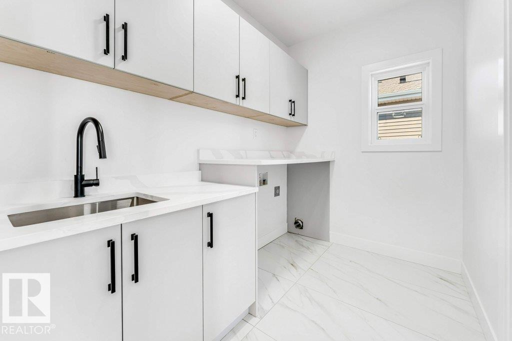 2408 63 Avenue, Rural Leduc County, AB - Indoor Photo Showing Kitchen