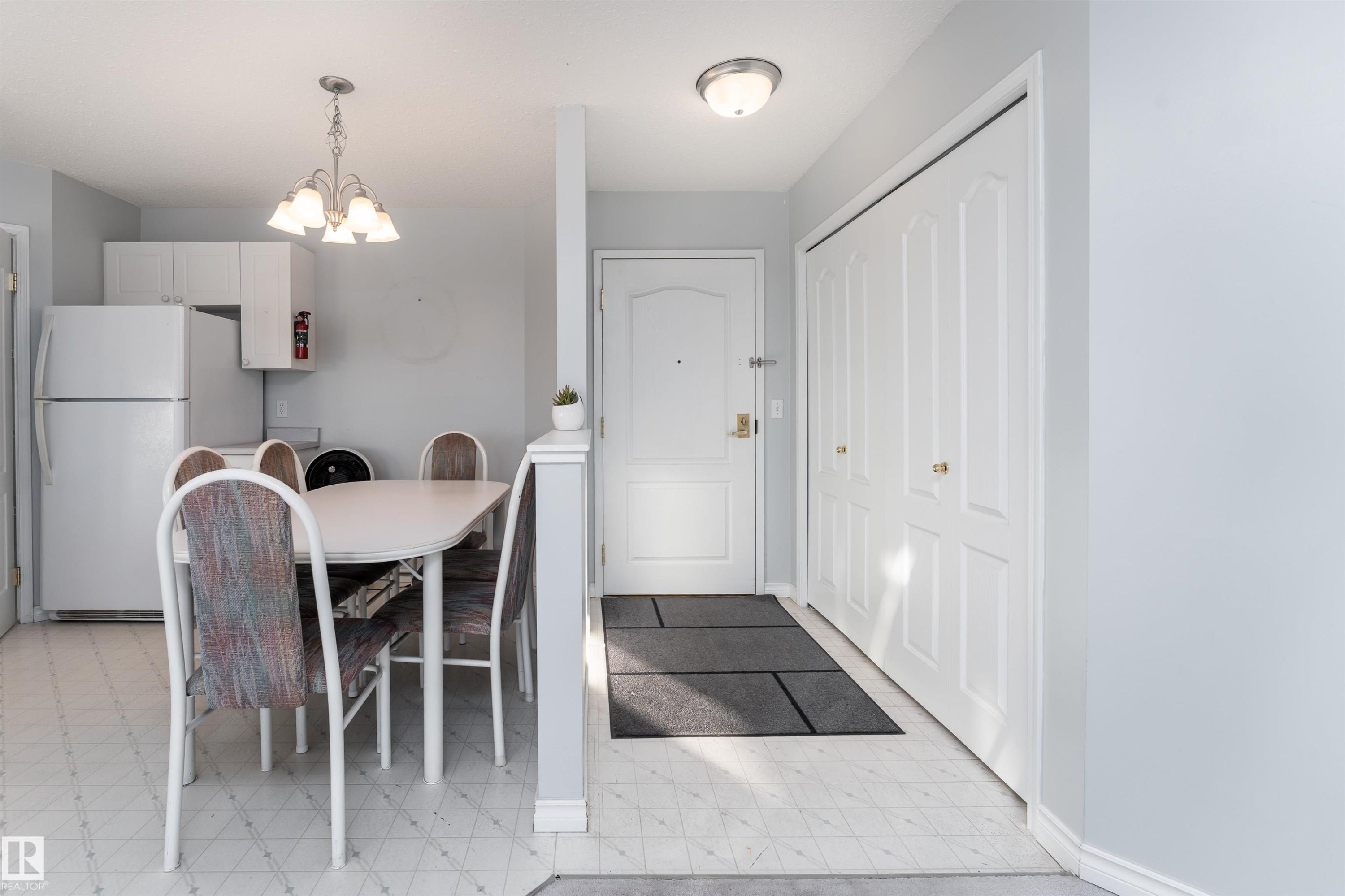 454 13441 127 Street, Edmonton, AB - Indoor Photo Showing Other Room