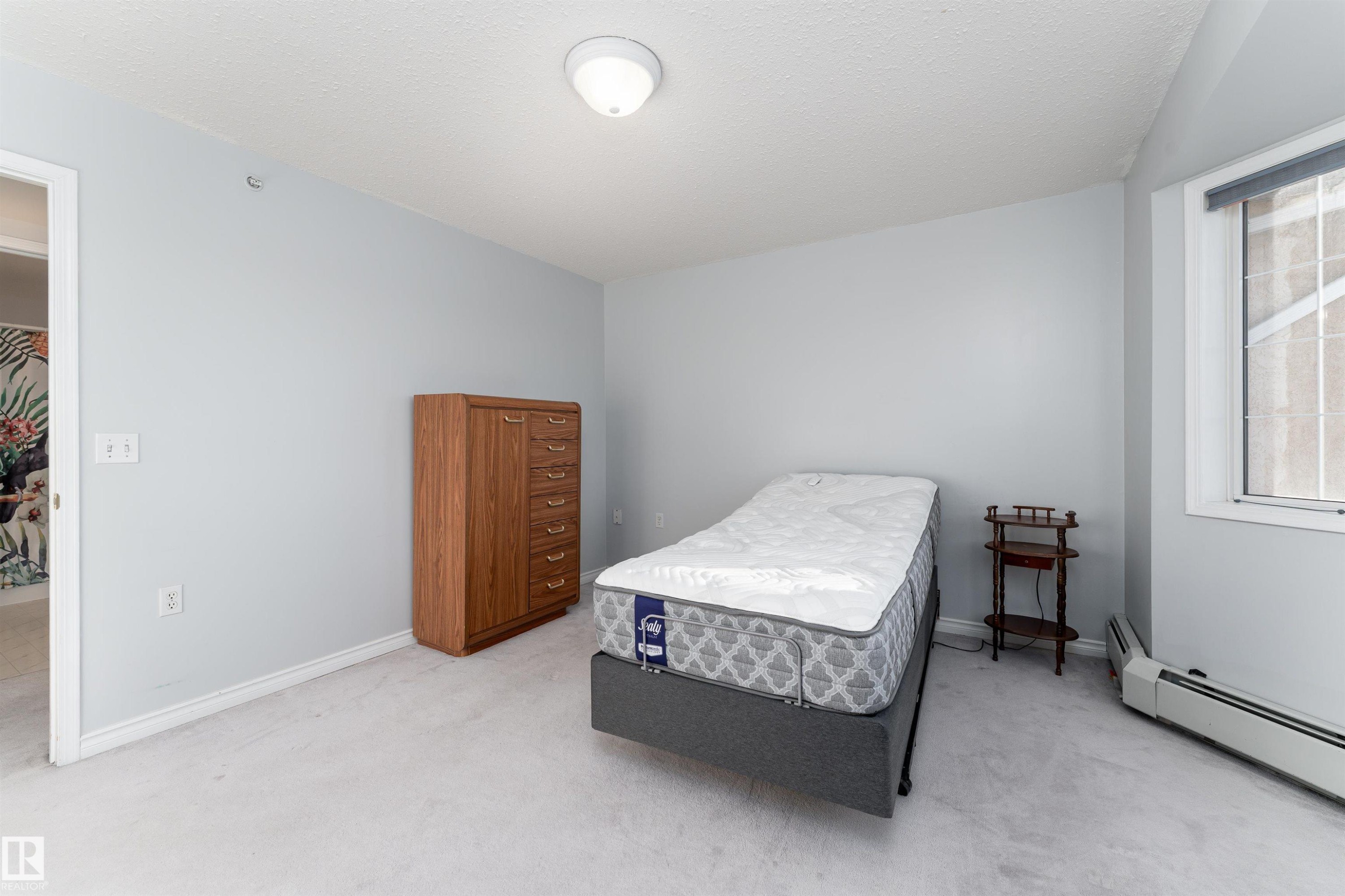 454 13441 127 Street, Edmonton, AB - Indoor Photo Showing Bedroom