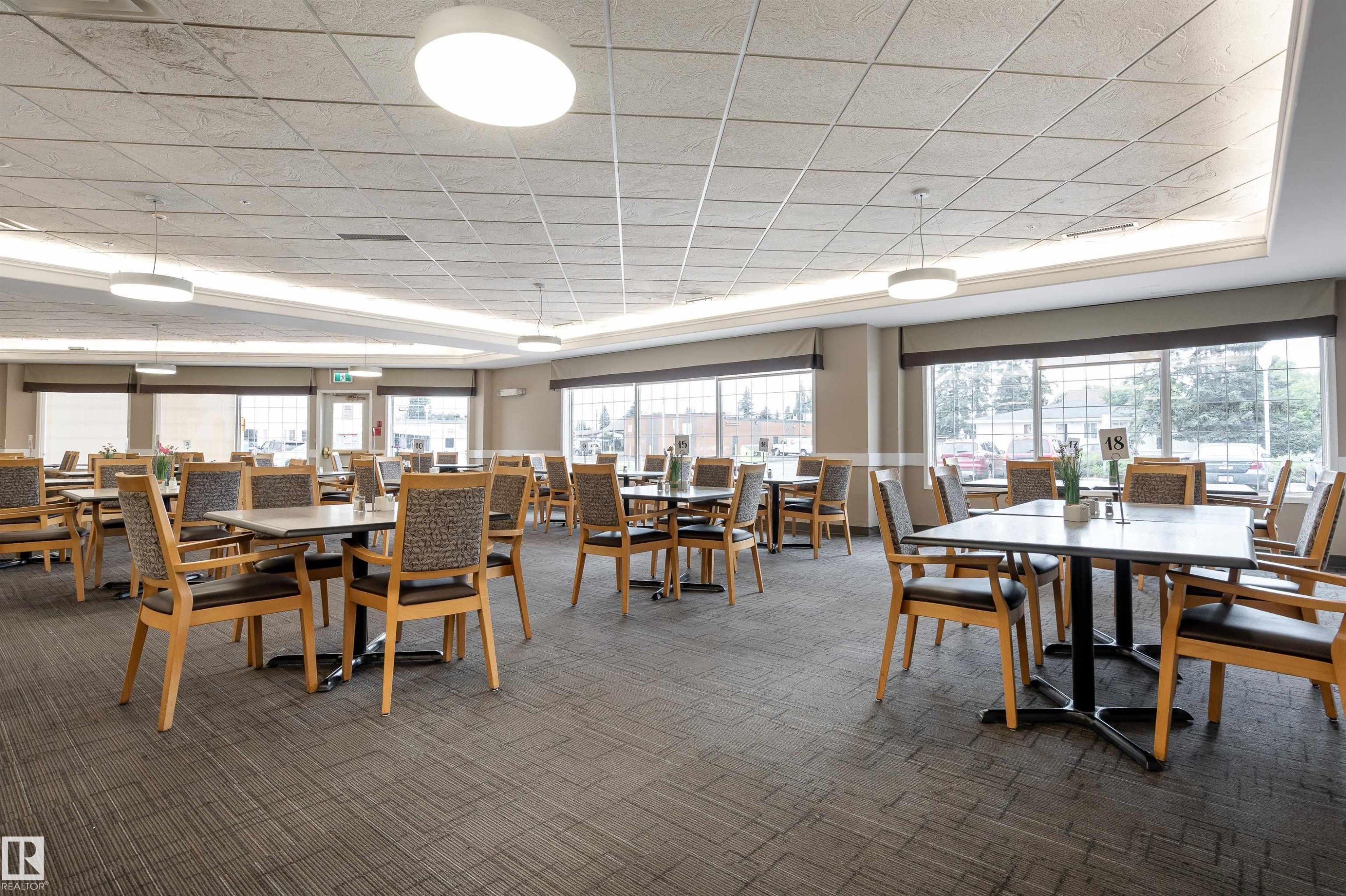 454 13441 127 Street, Edmonton, AB - Indoor Photo Showing Dining Room