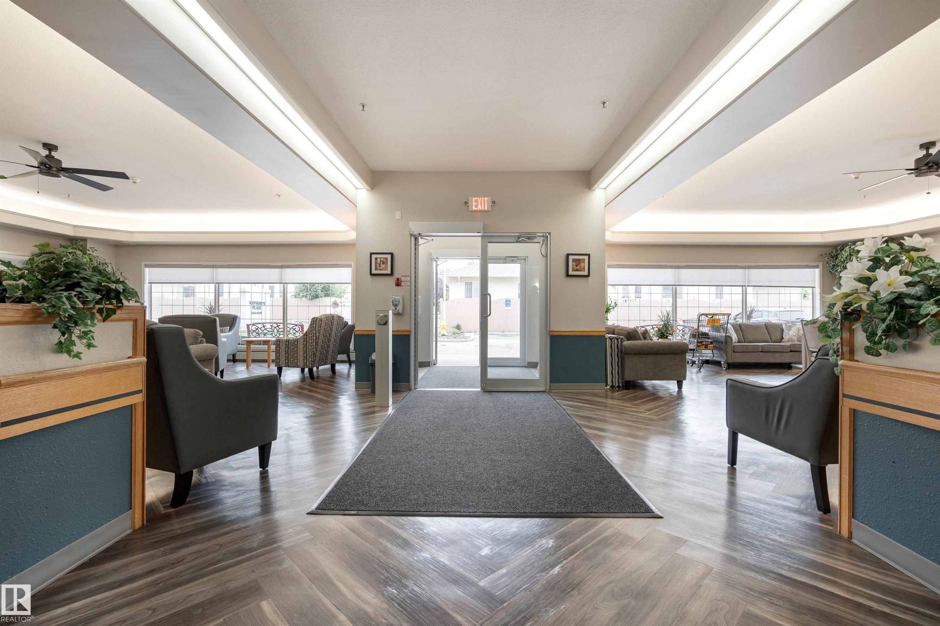 454 13441 127 Street, Edmonton, AB - Indoor Photo Showing Other Room