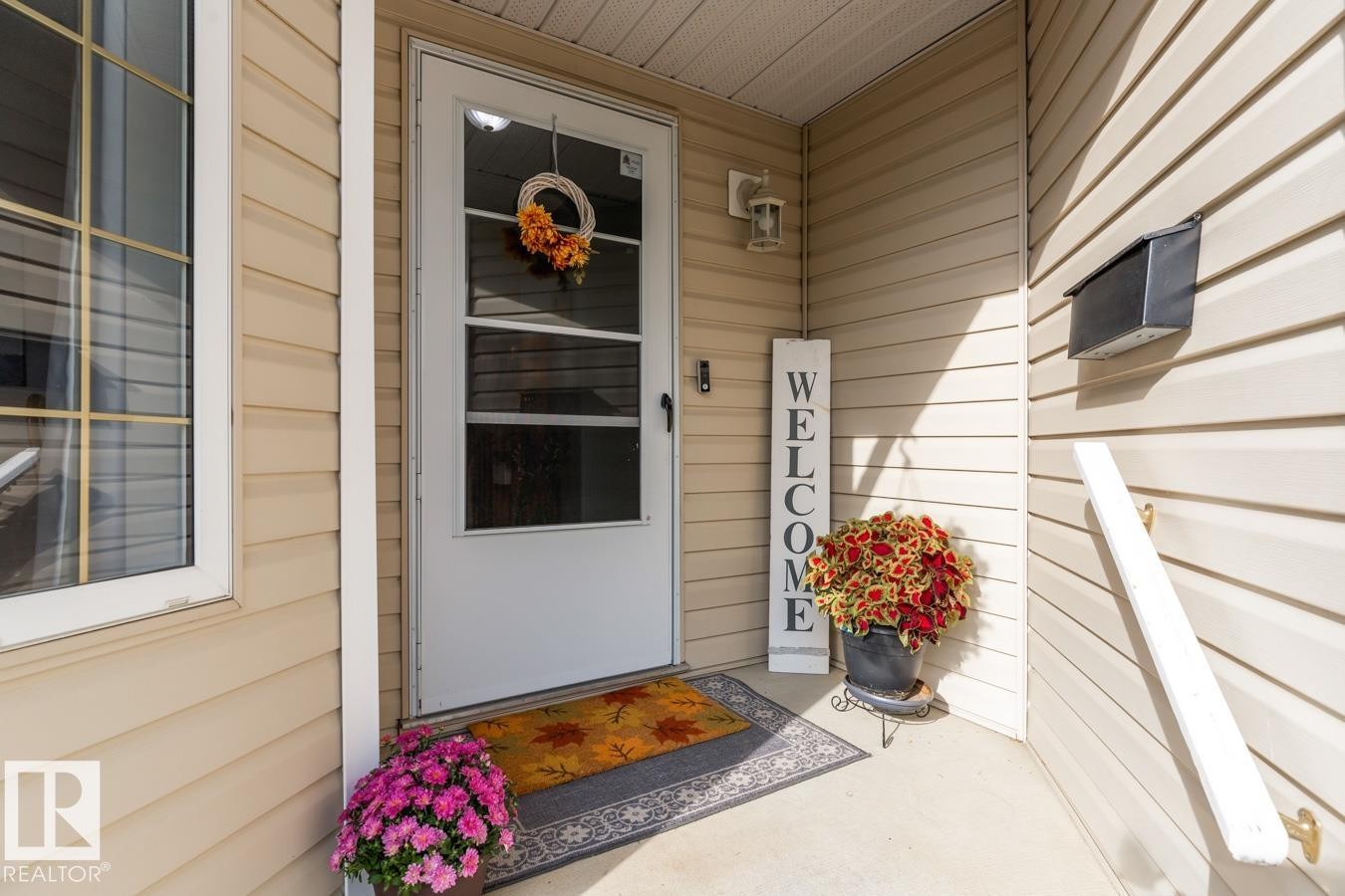 9 1850 Mill Woods Road E, Edmonton, AB - Outdoor With Exterior