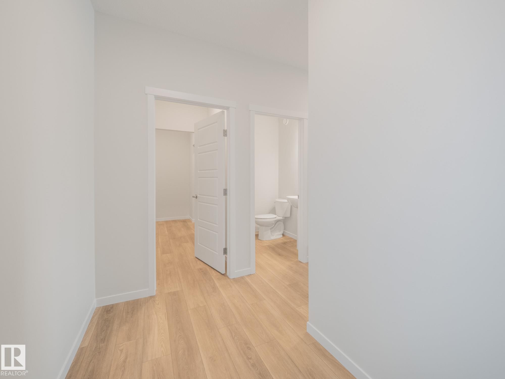 4631 Kinsella Landing, Edmonton, AB - Indoor Photo Showing Other Room