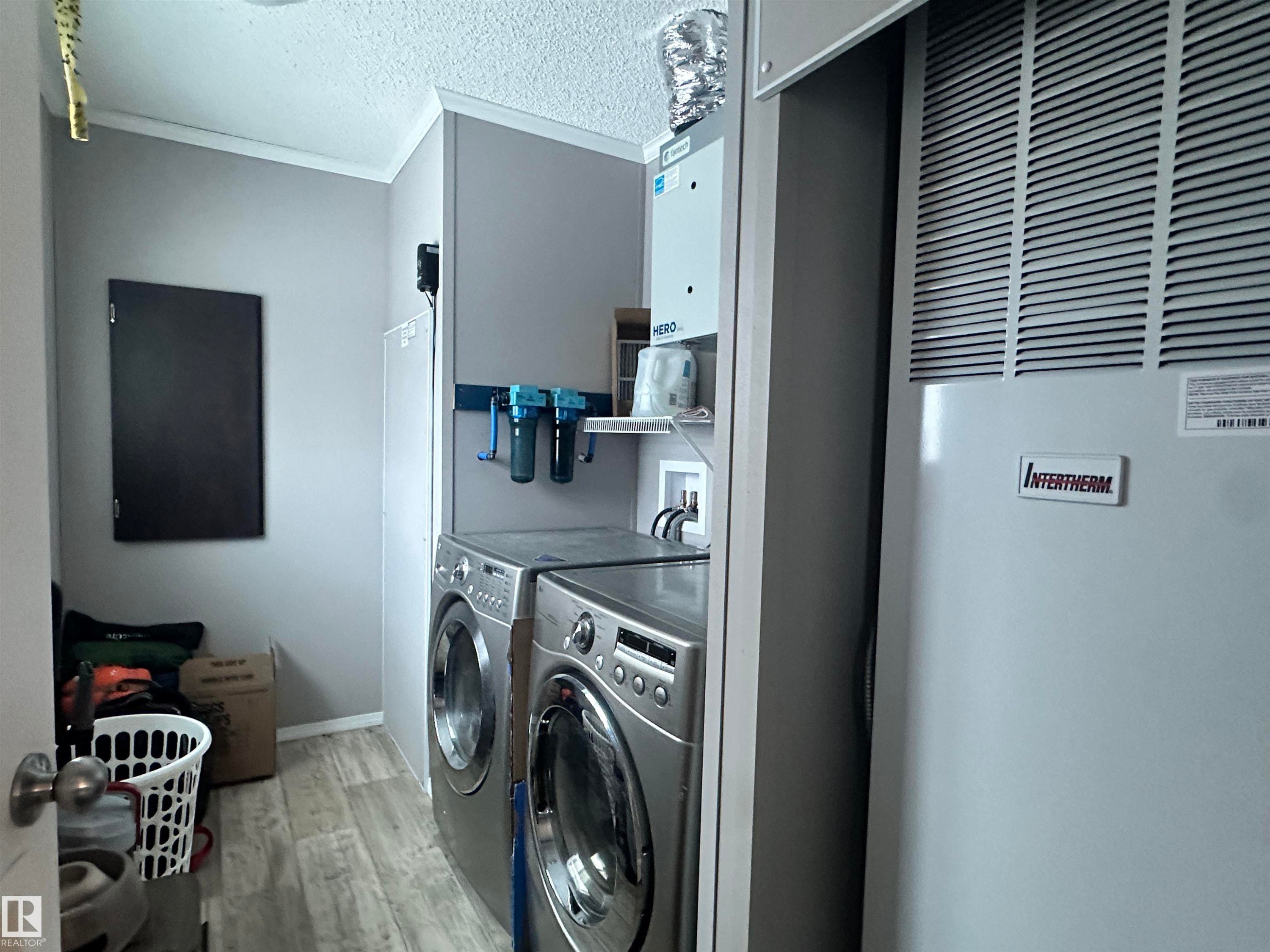 61211 Rge Road 265, Rural Westlock County, AB - Indoor Photo Showing Laundry Room