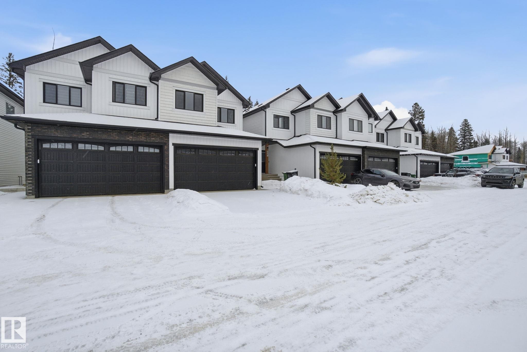 19 5122 213A Street, Edmonton, AB - Outdoor With Facade