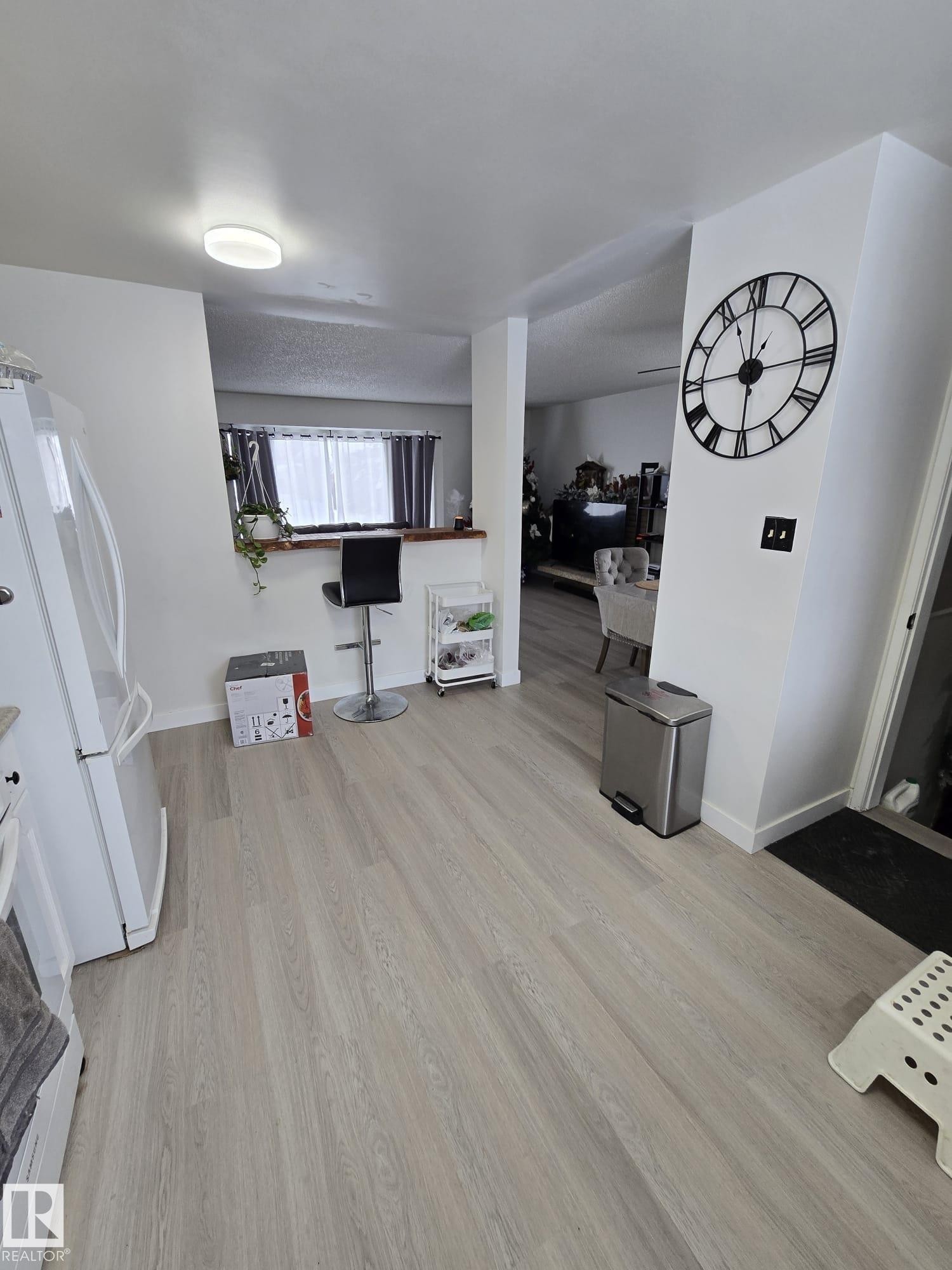 14224 78 Street, Edmonton, AB - Indoor Photo Showing Other Room