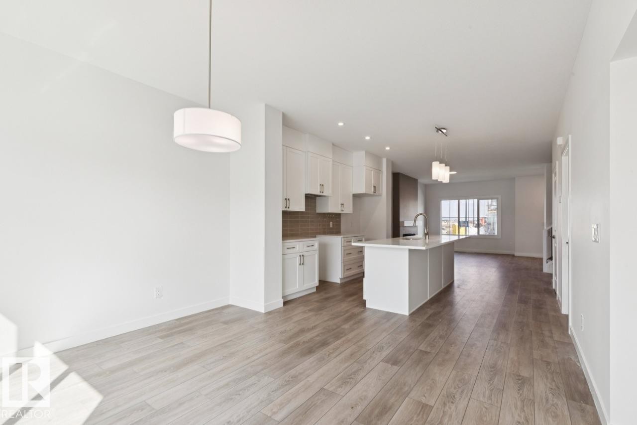 245 Wattle Road, Leduc, AB - Indoor Photo Showing Kitchen