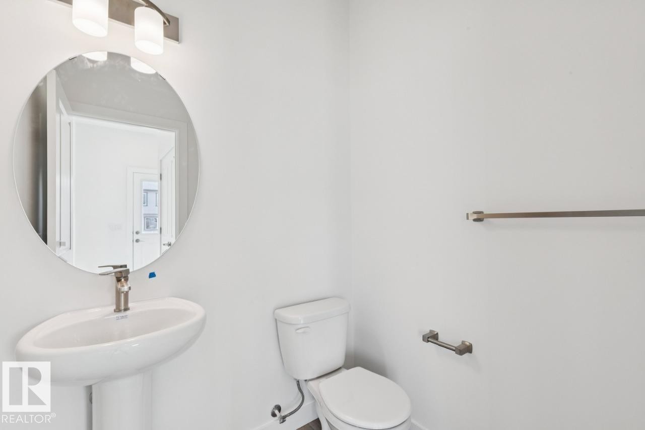 245 Wattle Road, Leduc, AB - Indoor Photo Showing Bathroom