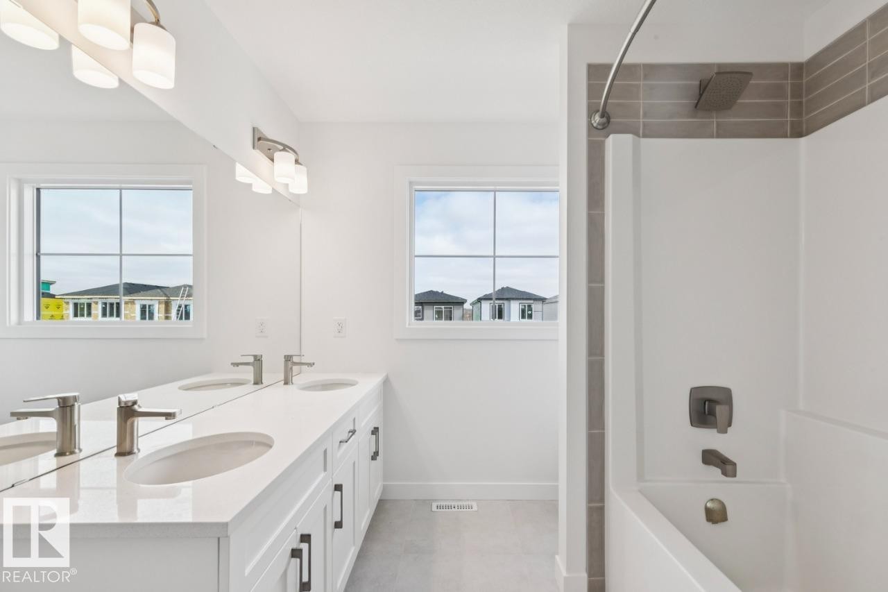 245 Wattle Road, Leduc, AB - Indoor Photo Showing Bathroom