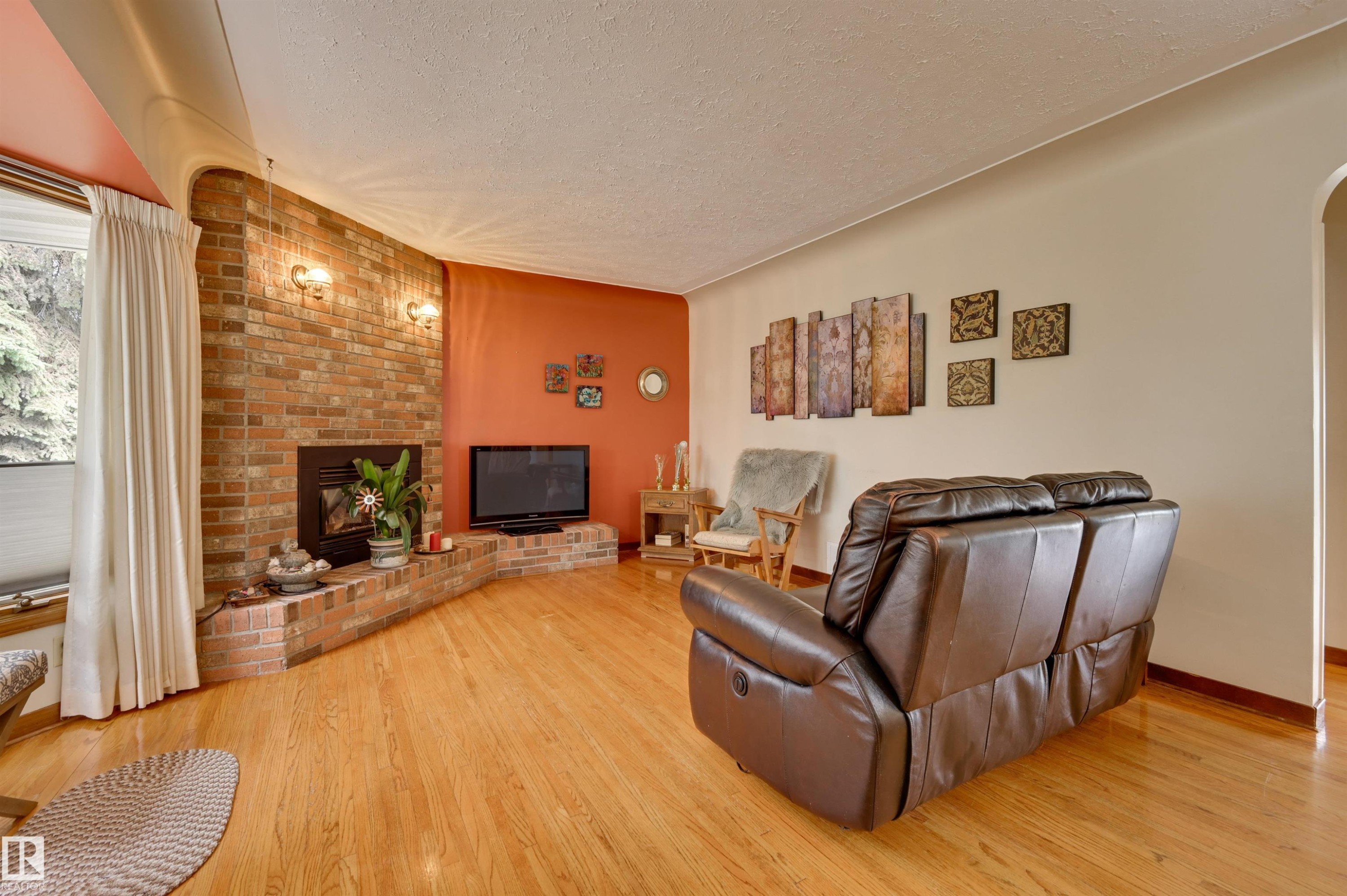 9725 143 Street, Edmonton, AB - Indoor Photo Showing Living Room With Fireplace