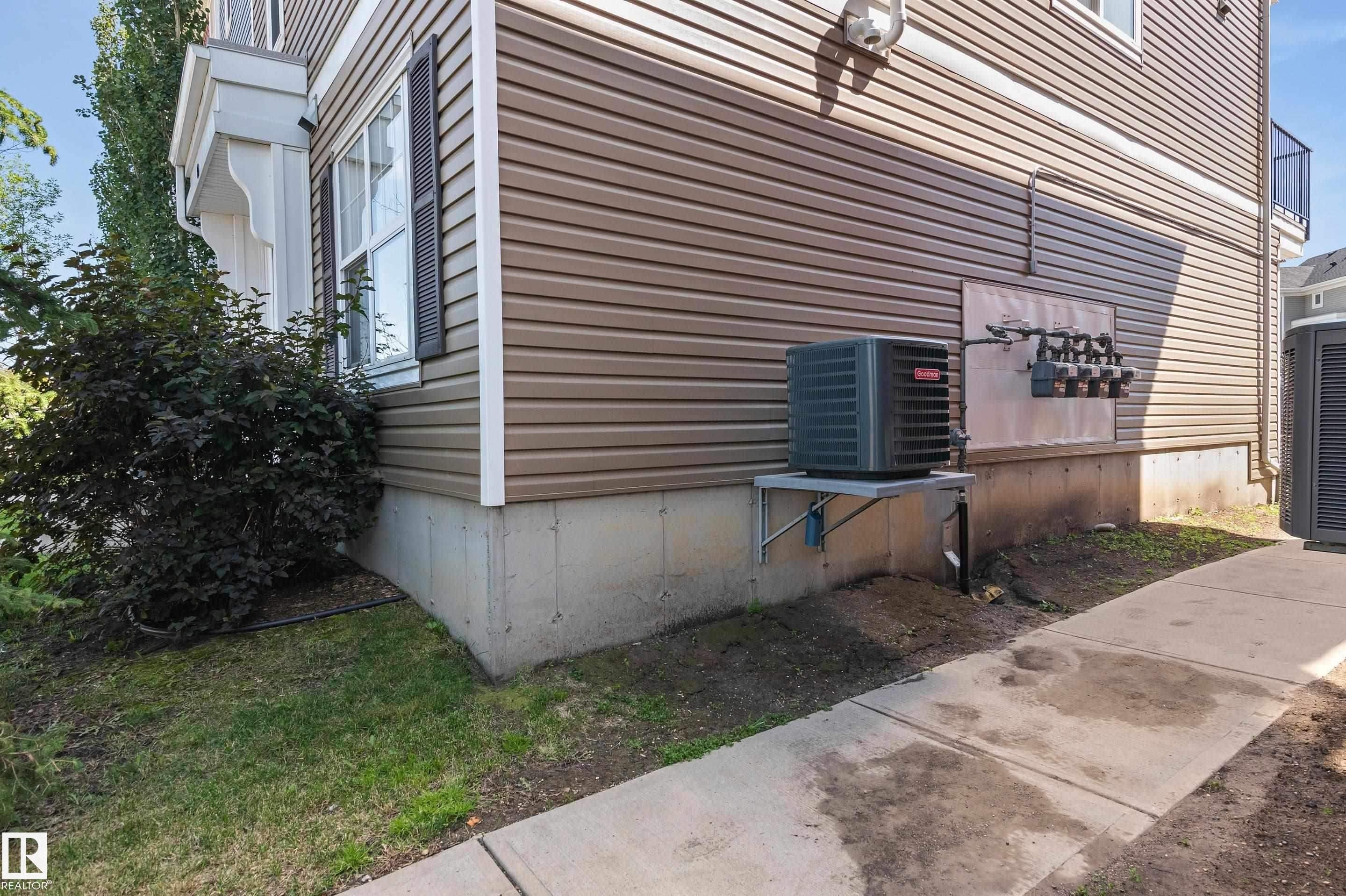 43 903 Crystallina Nera Way, Edmonton, AB - Outdoor