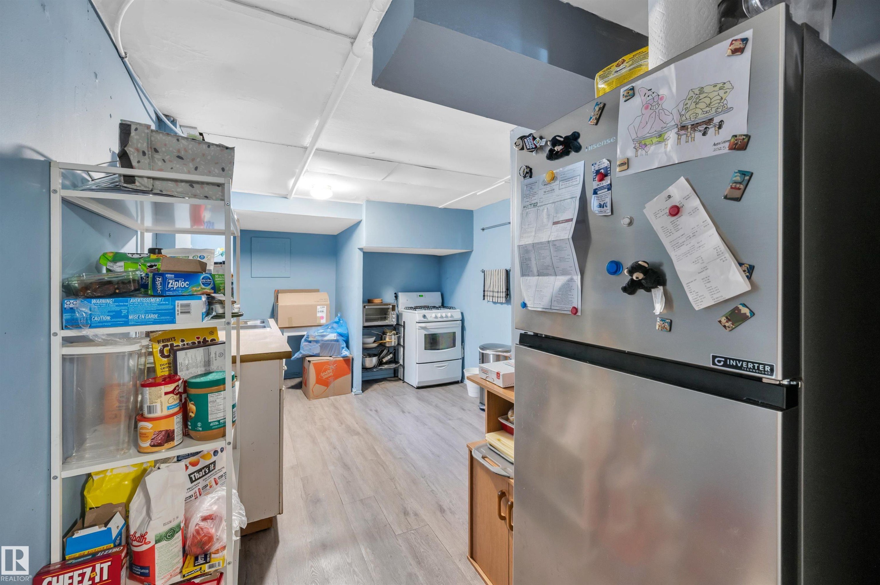 11109 81 Avenue, Edmonton, AB - Indoor