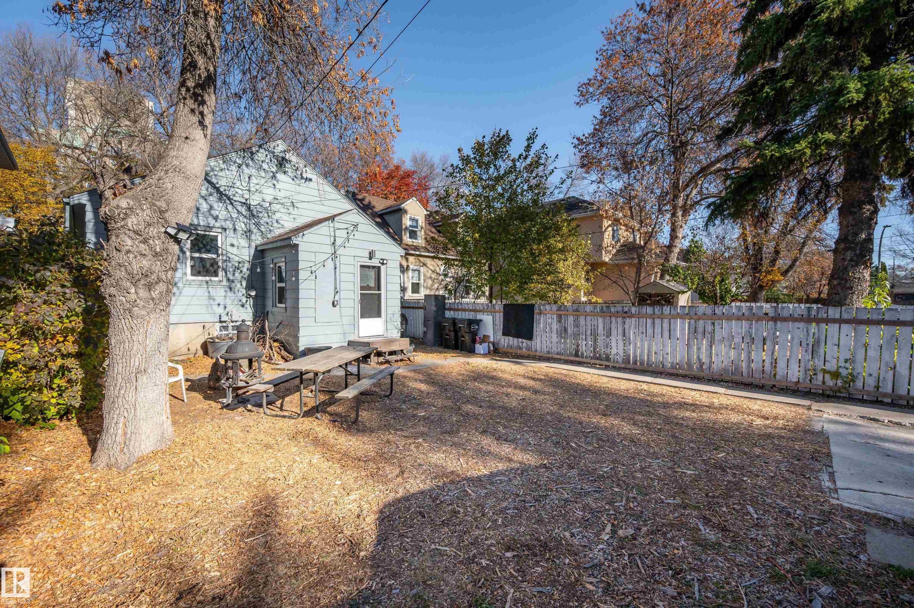 11109 81 Avenue, Edmonton, AB - Outdoor