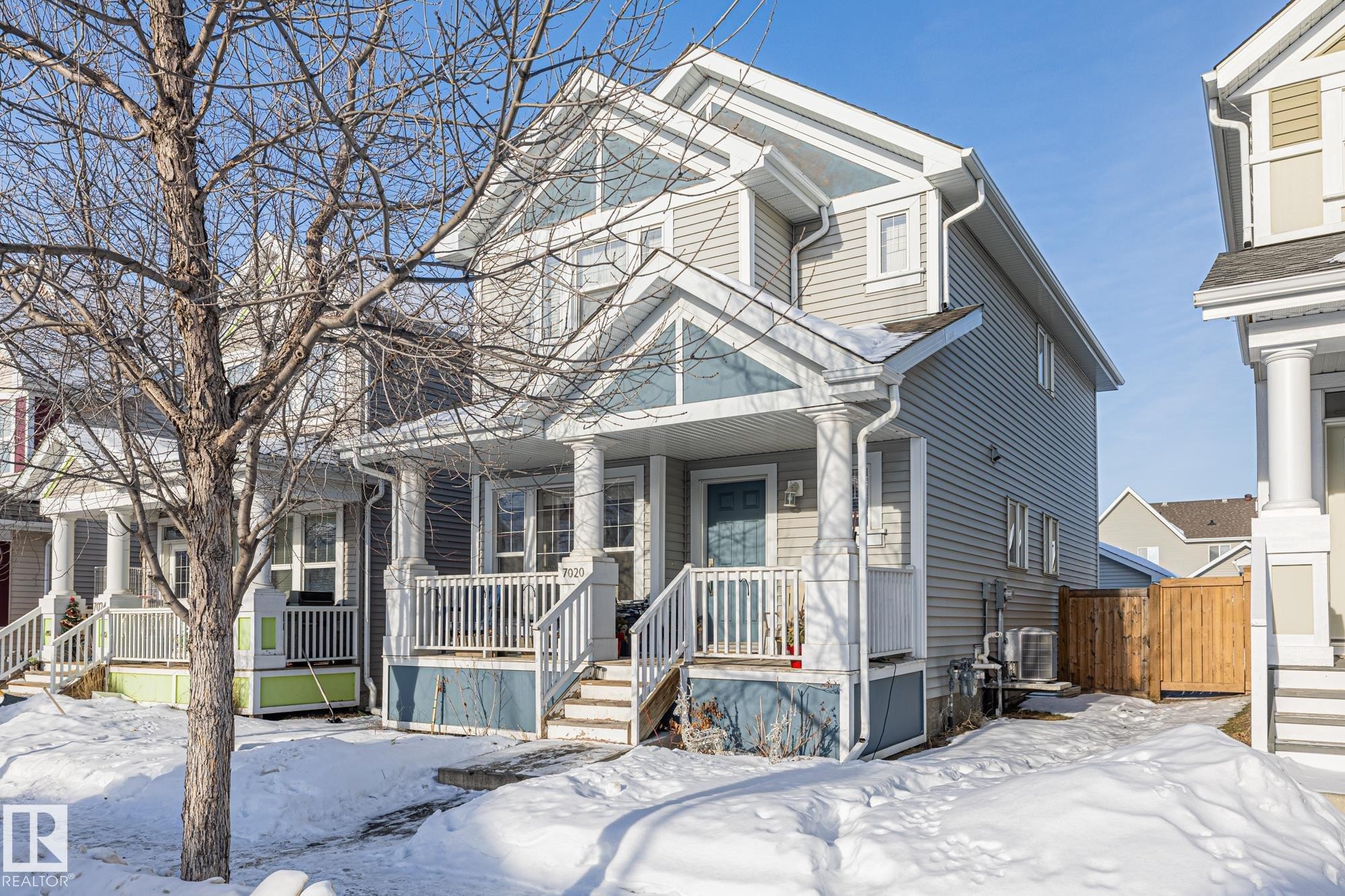 7020 22 Avenue Sw, Edmonton, AB - Outdoor With Facade