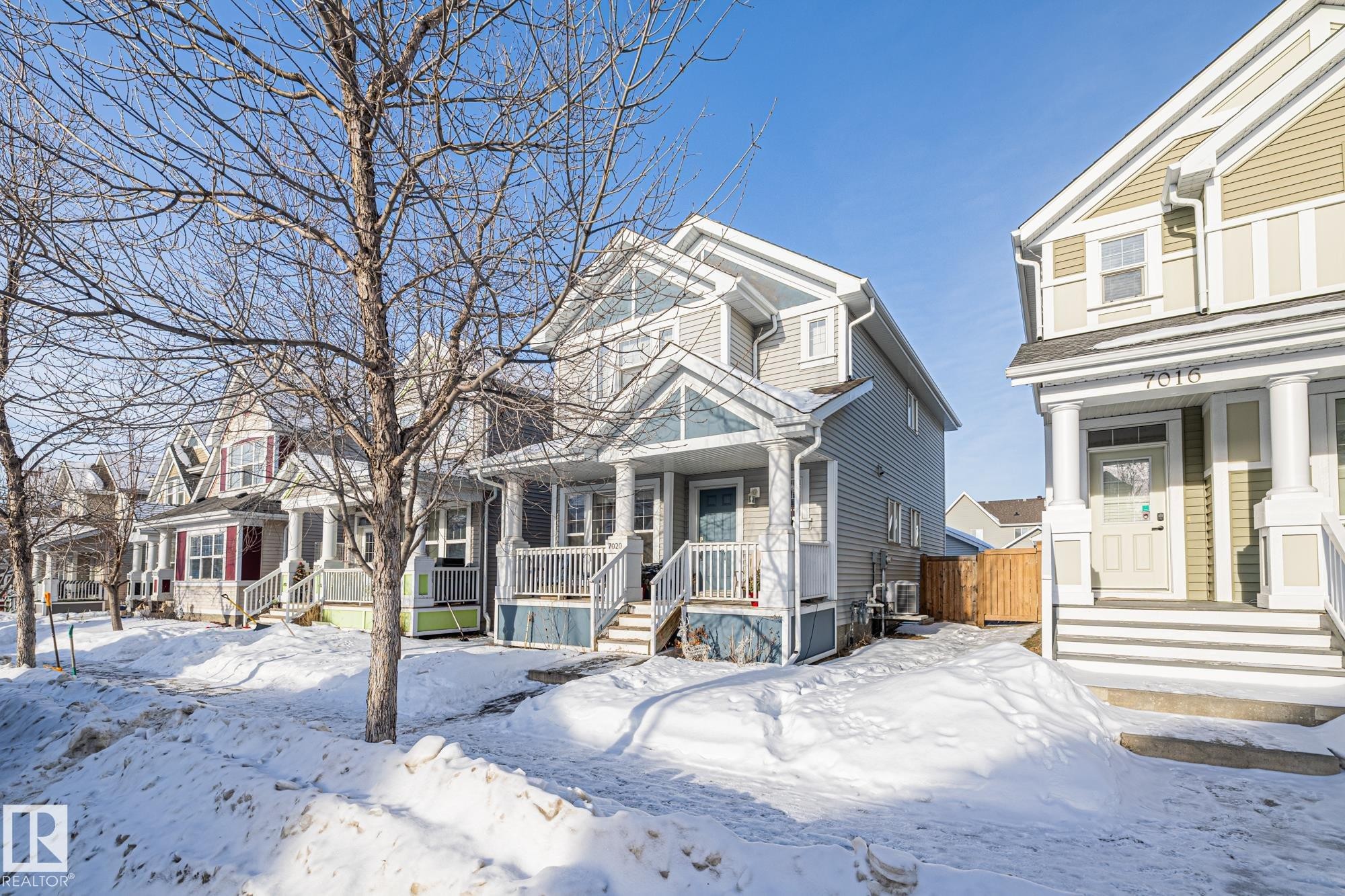 7020 22 Avenue Sw, Edmonton, AB - Outdoor With Facade