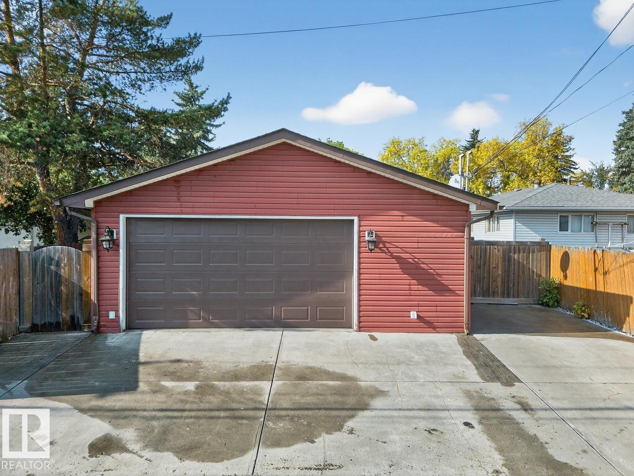 View of detached garage - 12919 113A Street, Edmonton, AB - Outdoor With Exterior