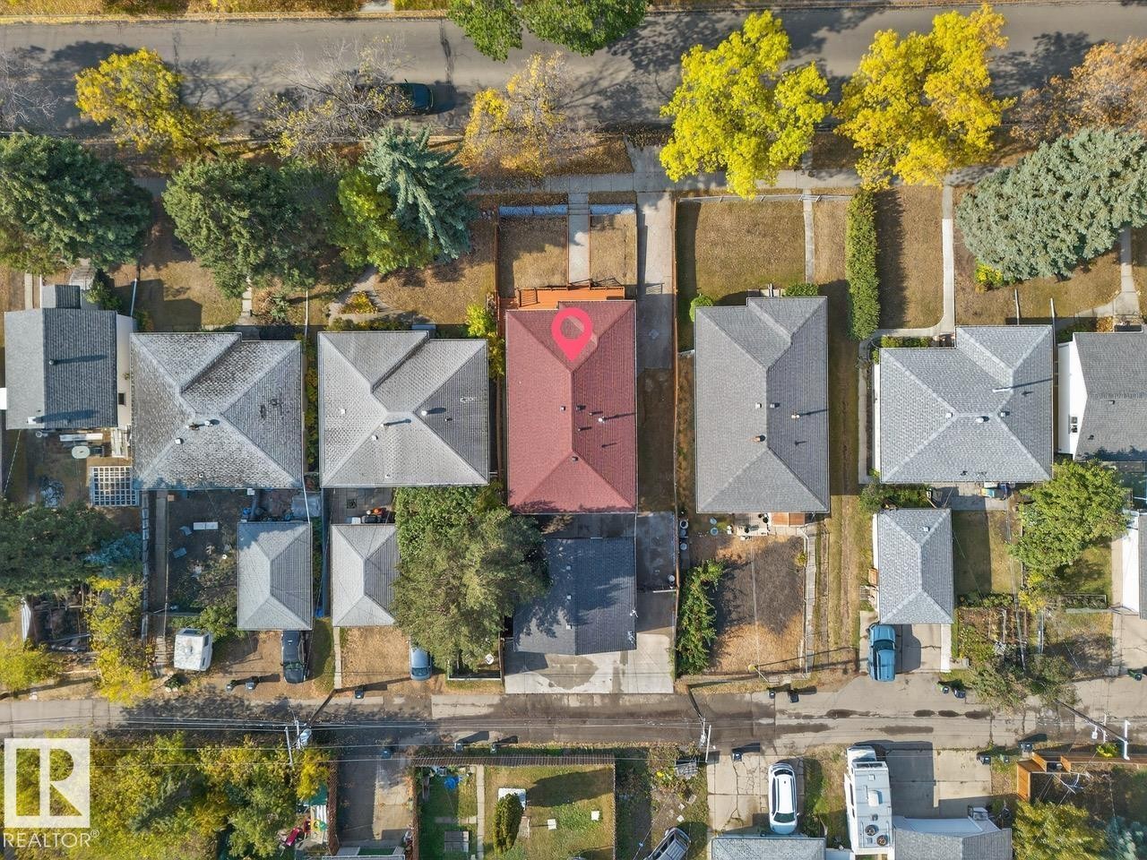 Aerial perspective of suburban area - 12919 113A Street, Edmonton, AB - Outdoor With View