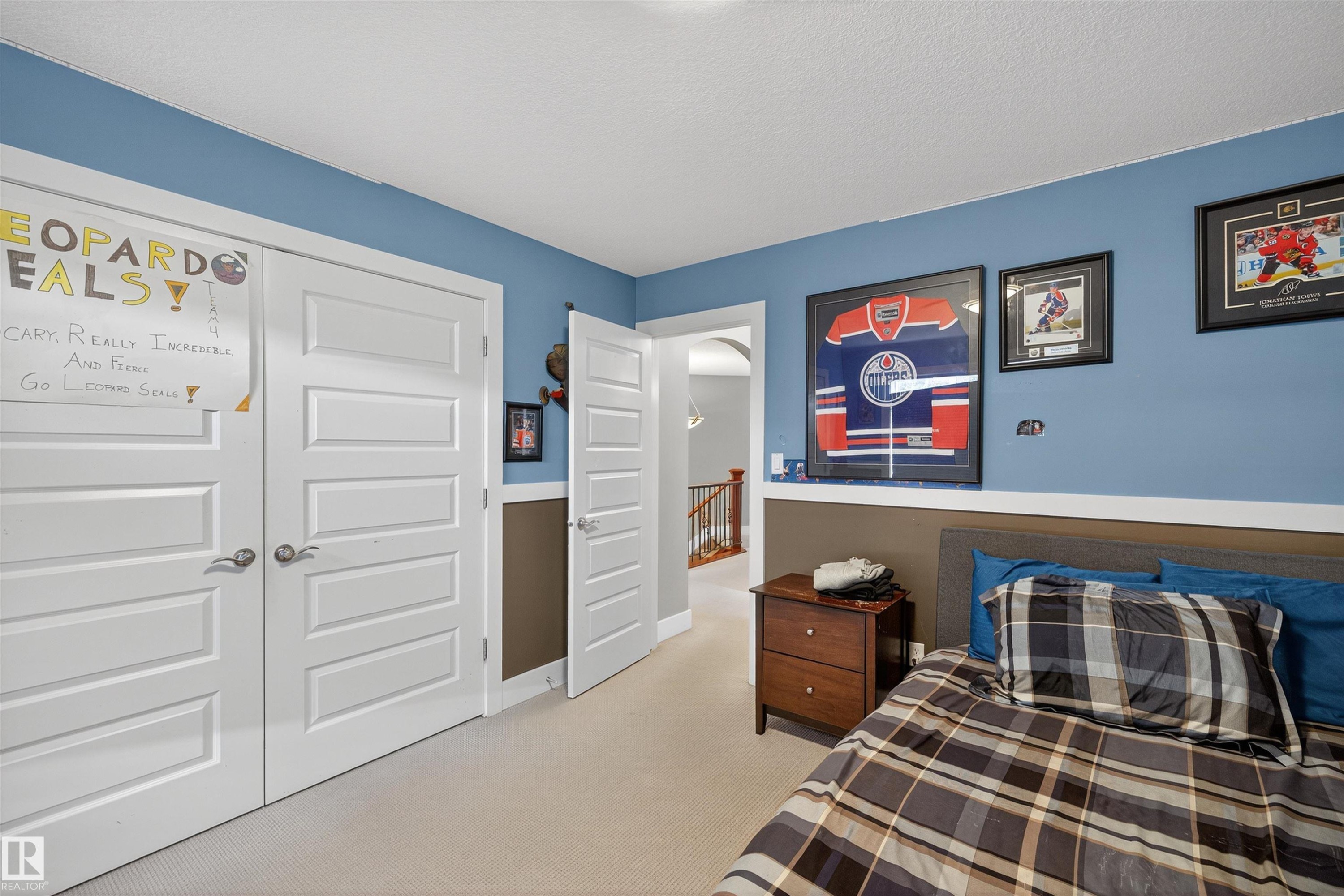 520 Stewart Crescent, Edmonton, AB - Indoor Photo Showing Bedroom
