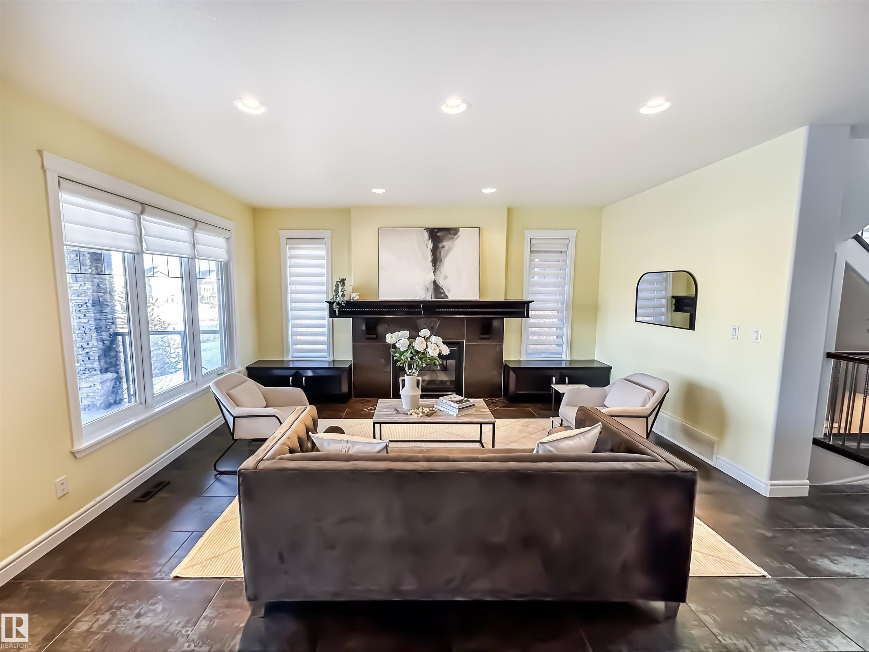 3438 West Landing, Edmonton, AB - Indoor