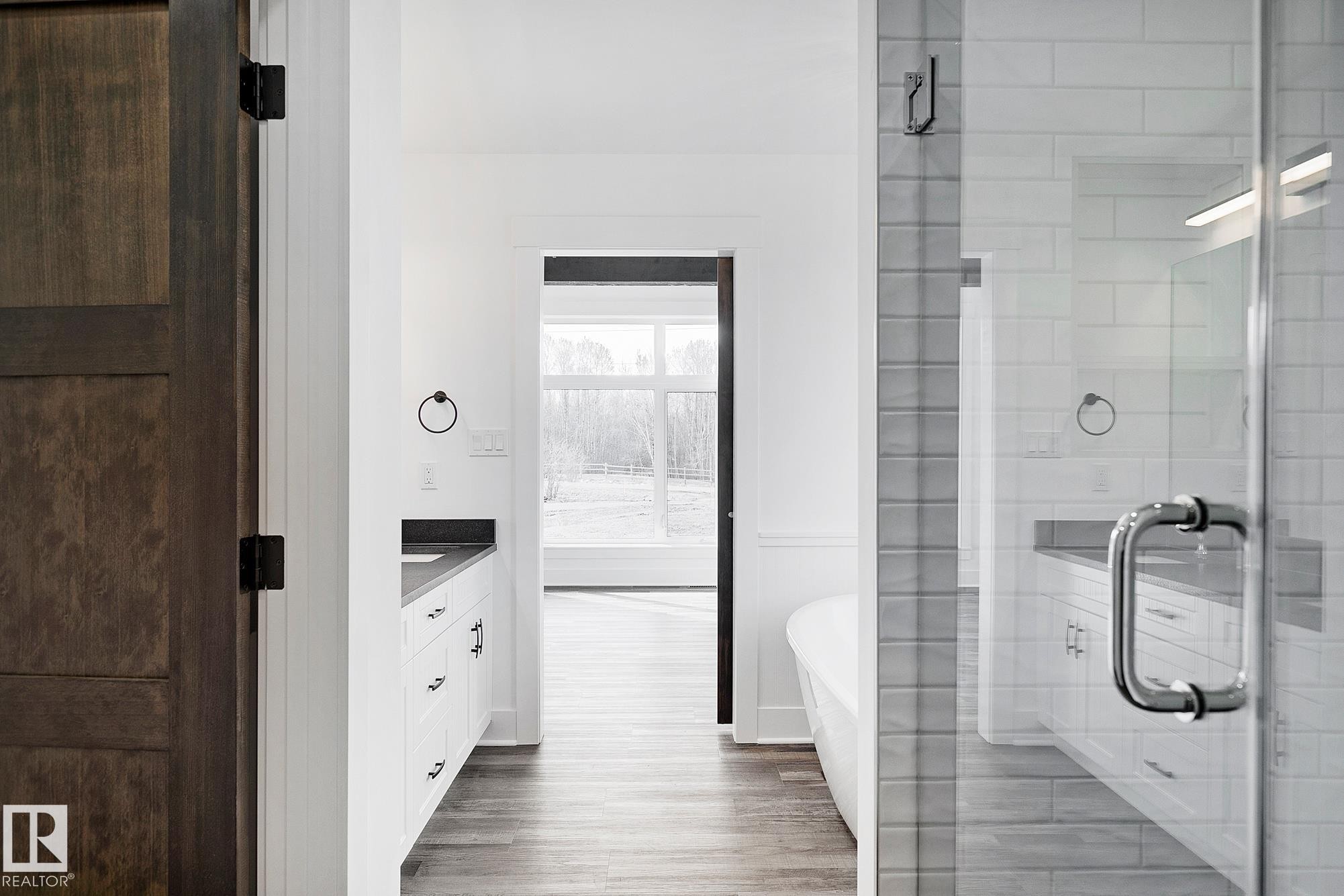 6 52019 Rge Rd 20, Rural Parkland County, AB - Indoor Photo Showing Bathroom