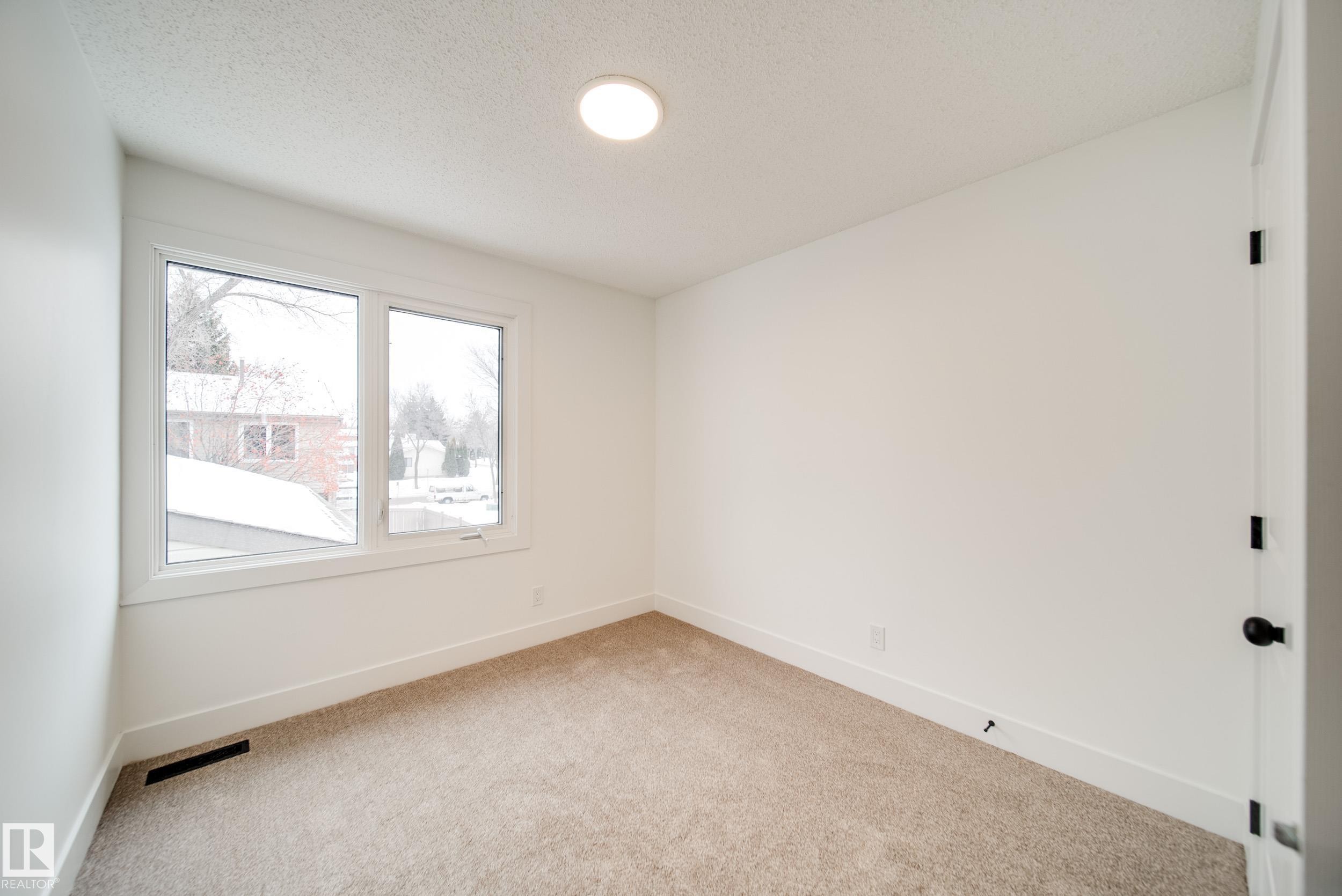 66 Akinsdale Gardens, St. Albert, AB - Indoor Photo Showing Other Room