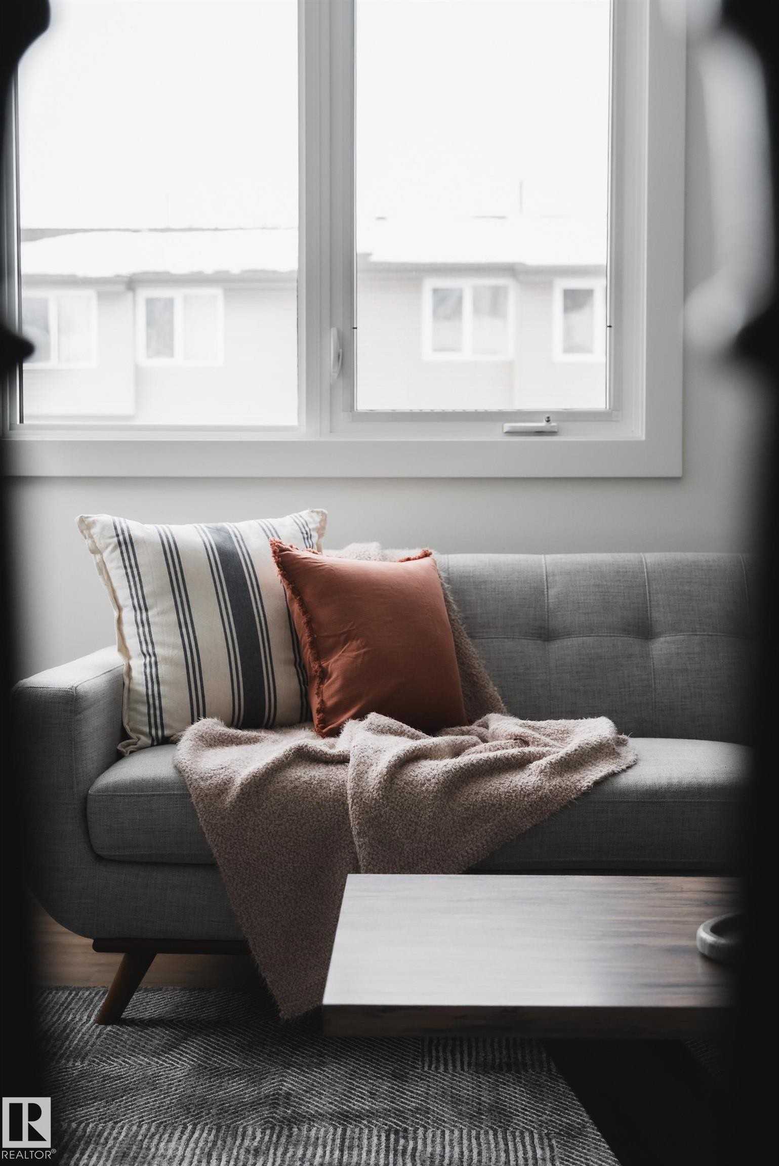 66 Akinsdale Gardens, St. Albert, AB - Indoor