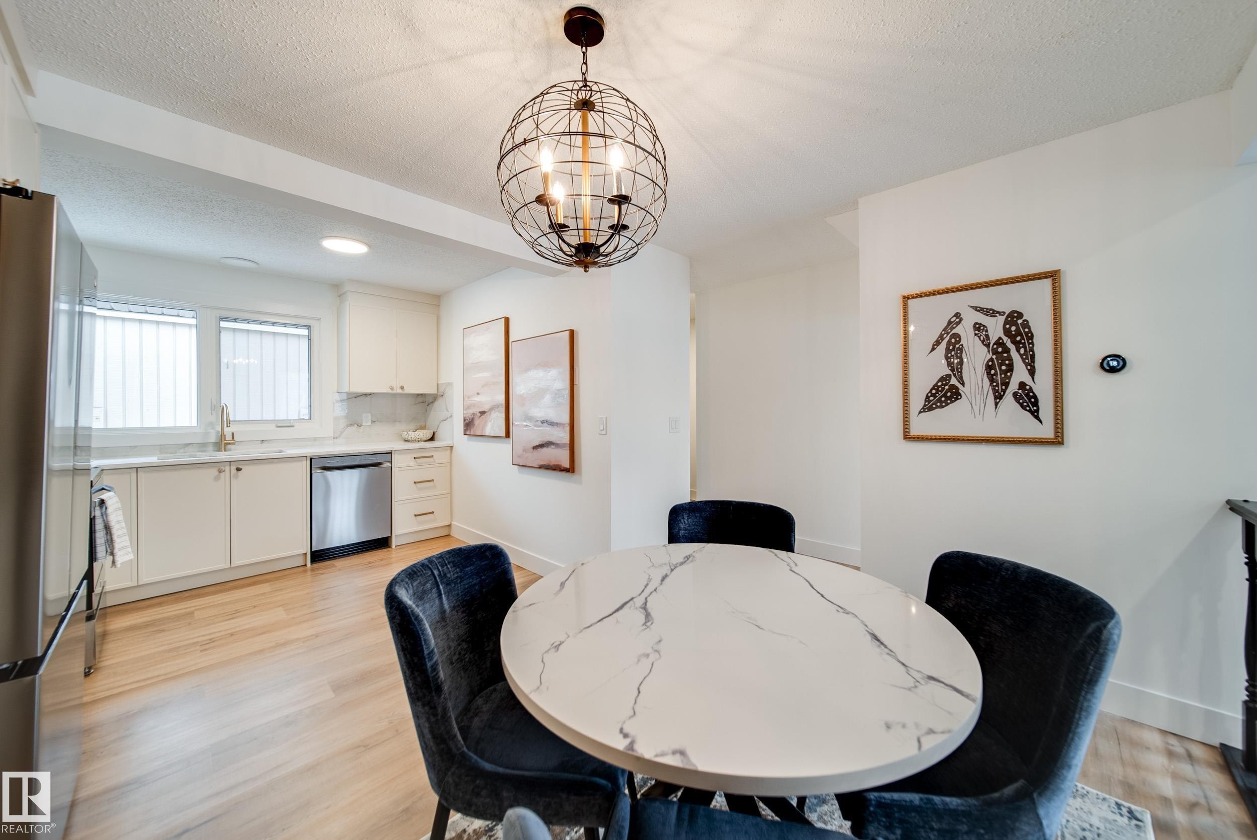 66 Akinsdale Gardens, St. Albert, AB - Indoor Photo Showing Dining Room