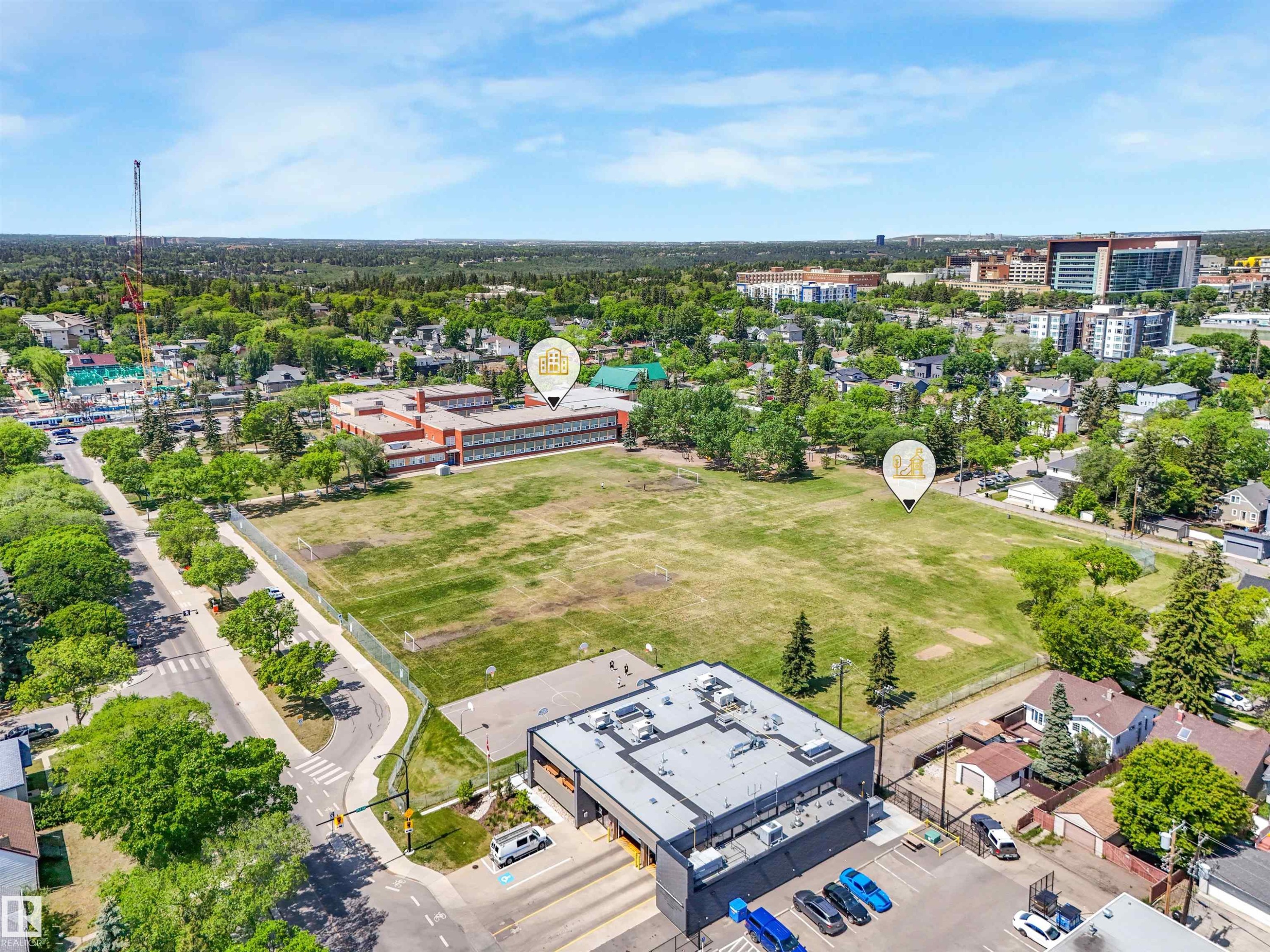 10941/10943 76 Avenue, Edmonton, AB - Outdoor With View