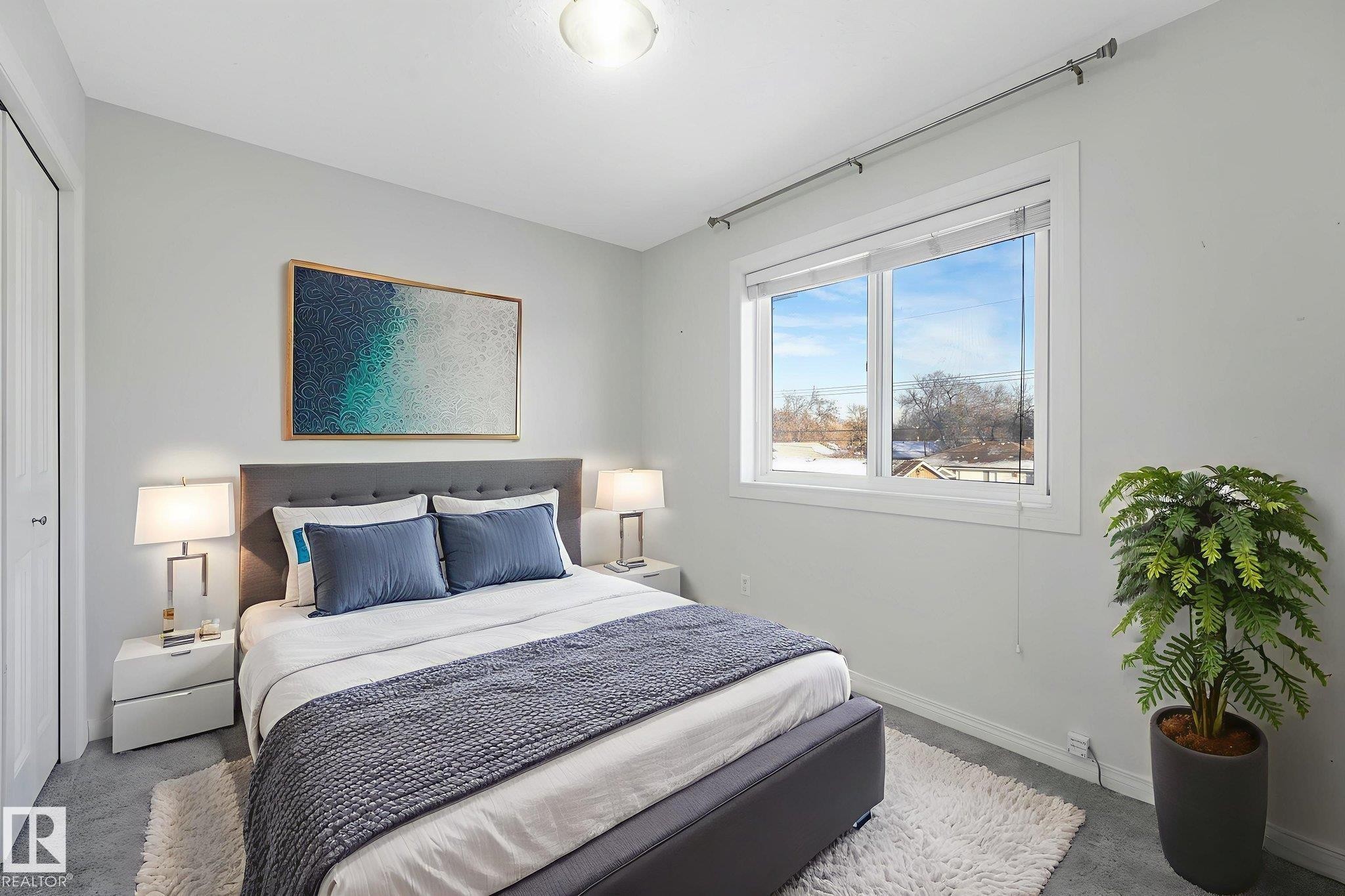 2 11813 43 Street, Edmonton, AB - Indoor Photo Showing Bedroom