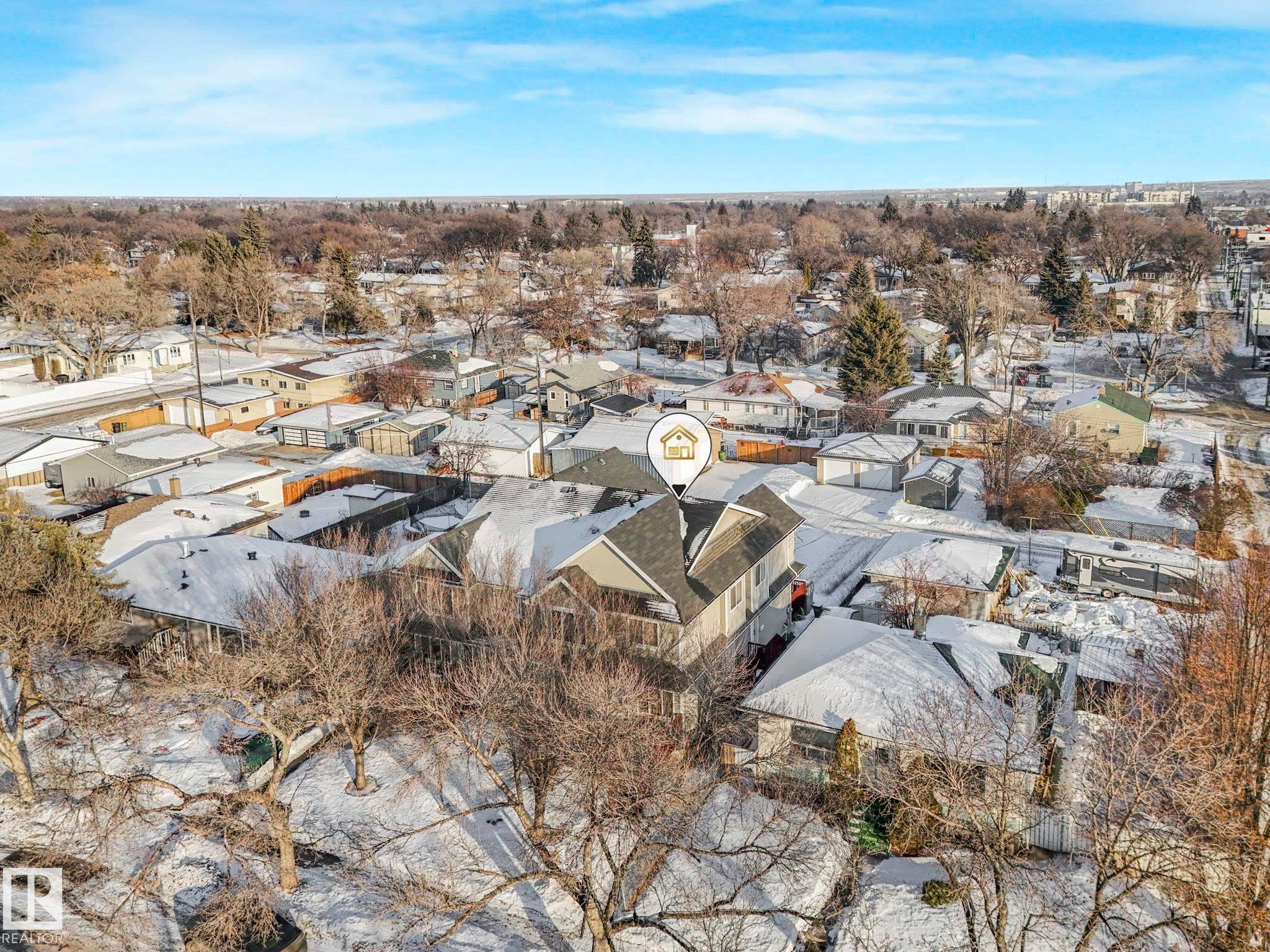 2 11813 43 Street, Edmonton, AB - Outdoor With View