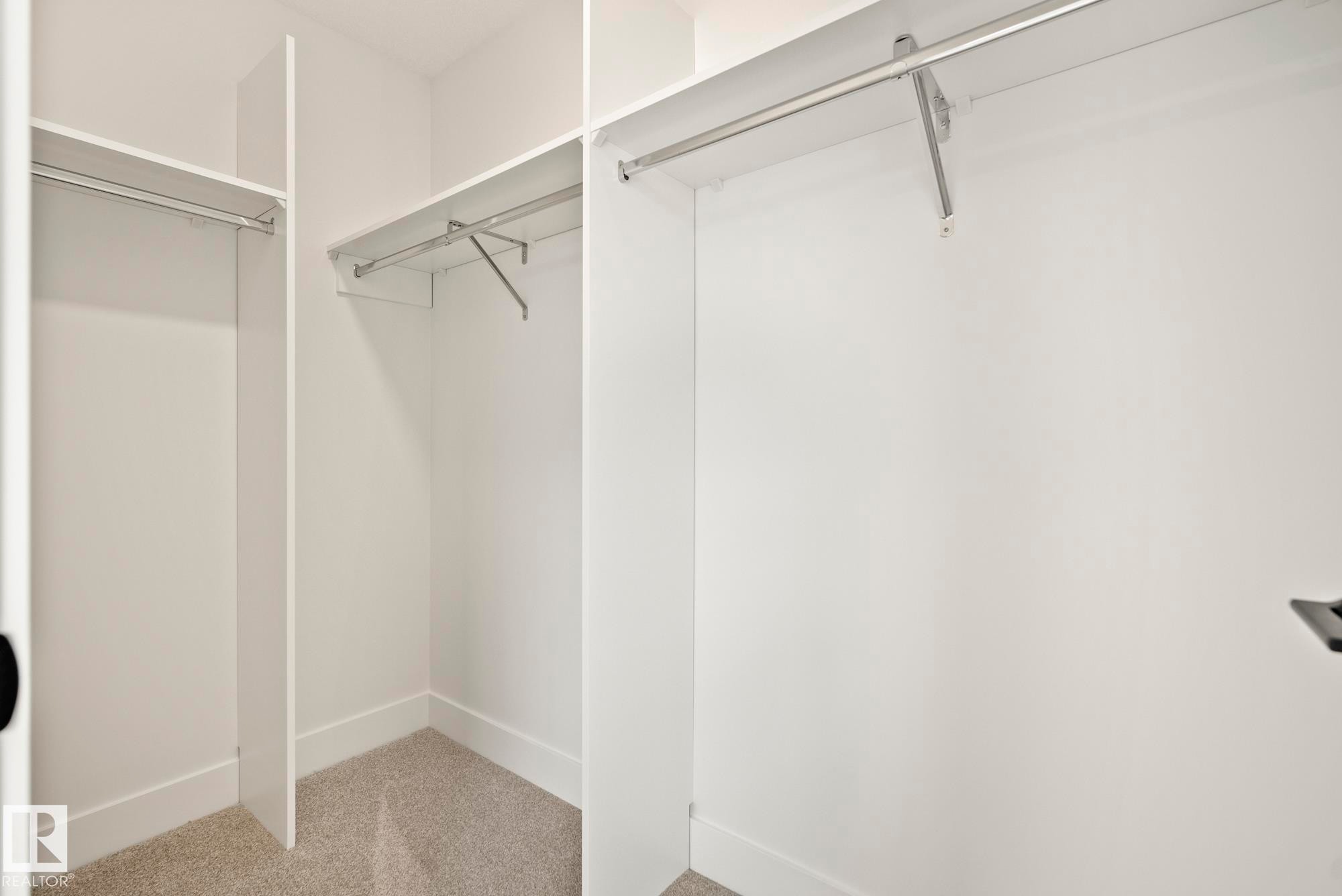 7095 Kiviaq Crescent, Edmonton, AB - Outdoor