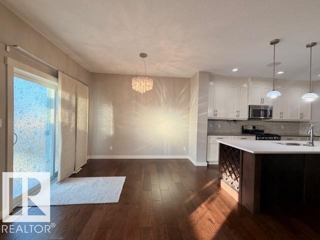 5025 53 Avenue, Calmar, AB - Indoor Photo Showing Kitchen