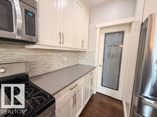 5025 53 Avenue, Calmar, AB - Indoor Photo Showing Kitchen