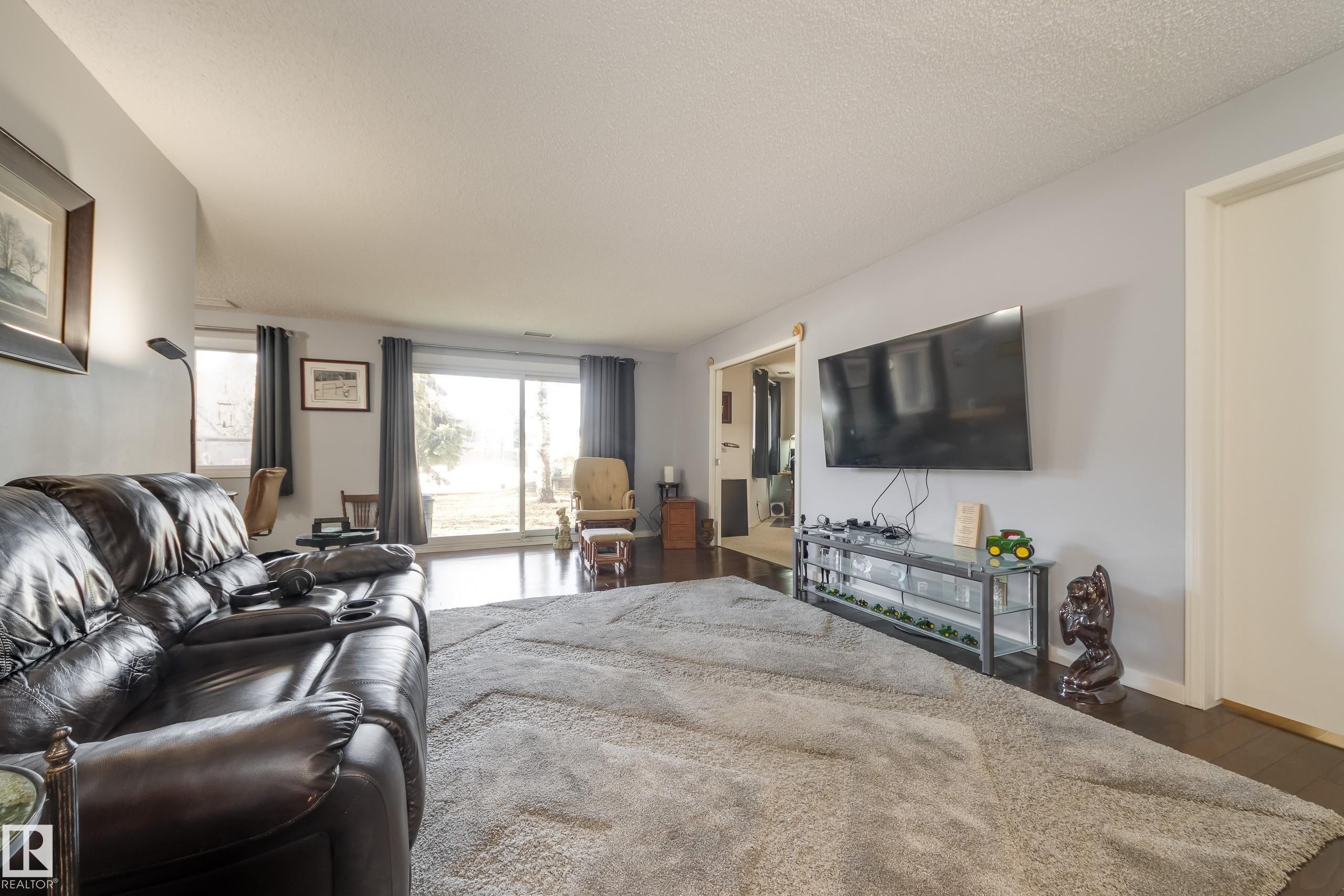 108 14810 51 Avenue, Edmonton, AB - Indoor