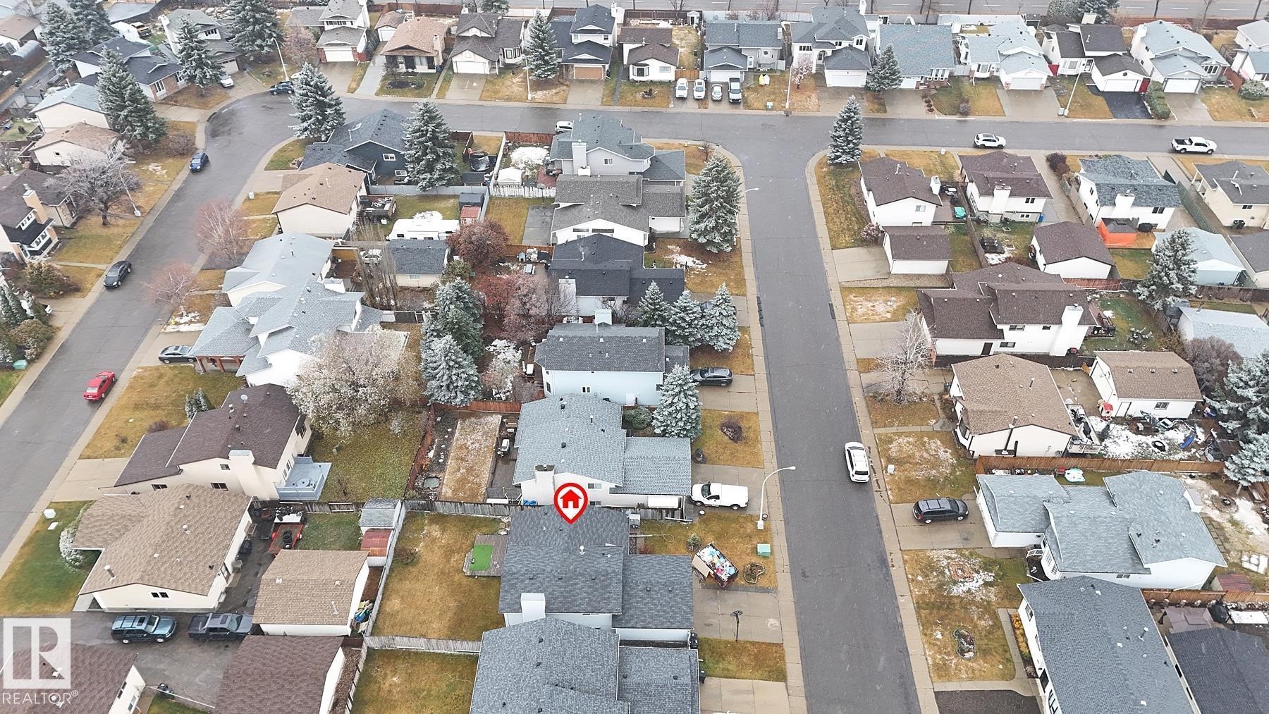 Edmonton, AB - Outdoor With View