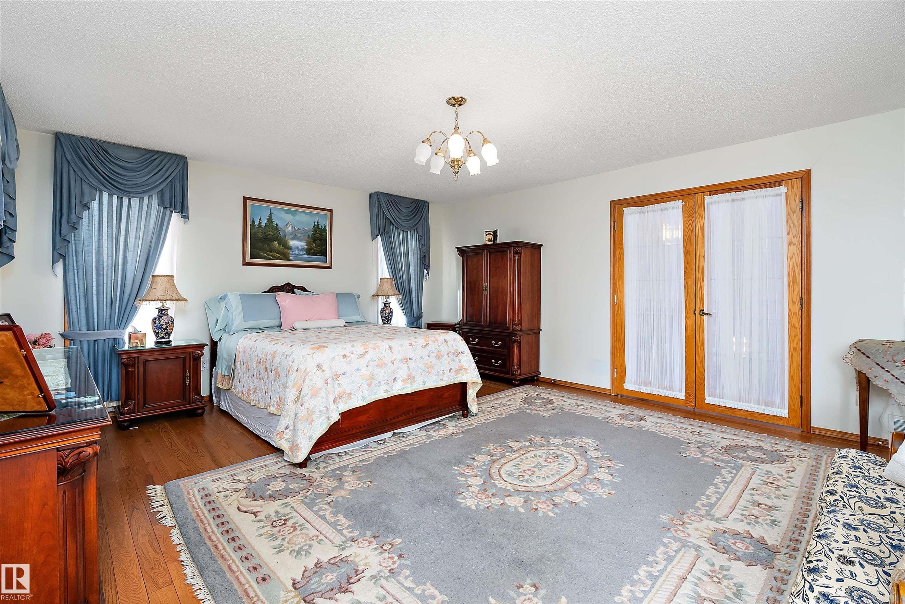 93 Cormack Crescent, Edmonton, AB - Indoor Photo Showing Bedroom