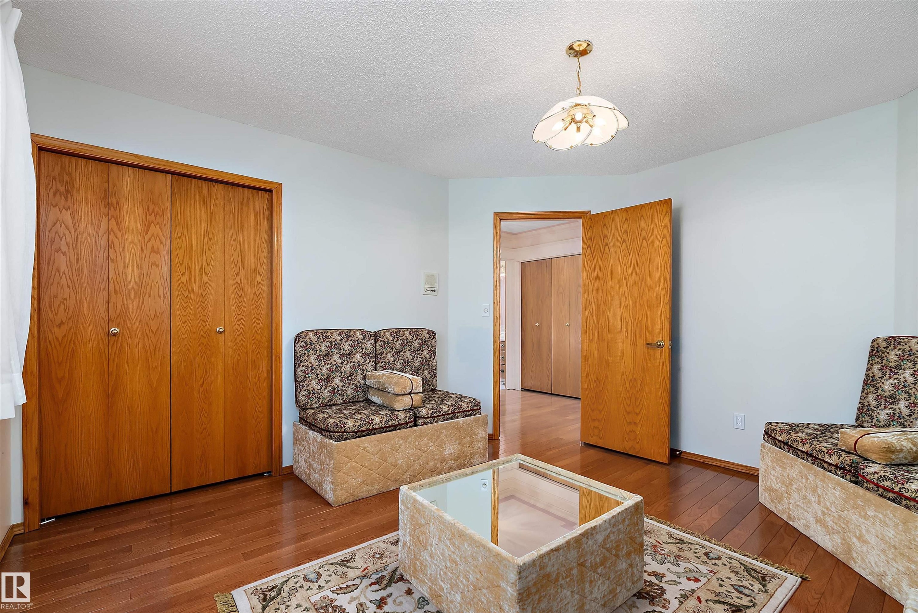 93 Cormack Crescent, Edmonton, AB - Indoor