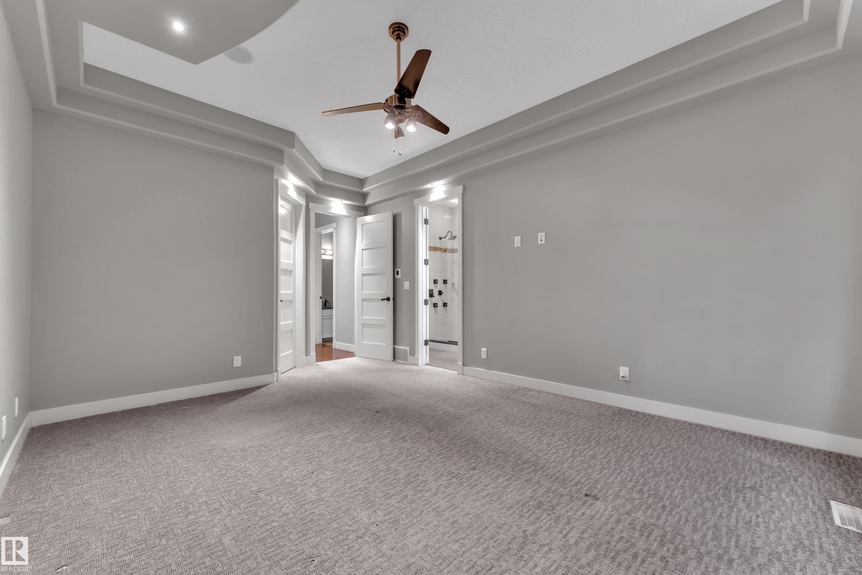 4107 Westcliff Heath, Edmonton, AB - Indoor Photo Showing Other Room