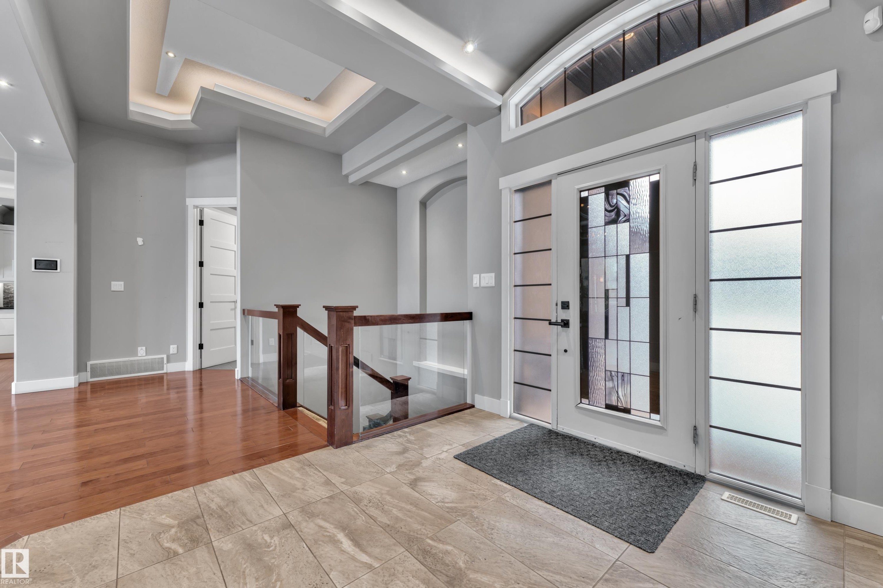 4107 Westcliff Heath, Edmonton, AB - Indoor Photo Showing Other Room