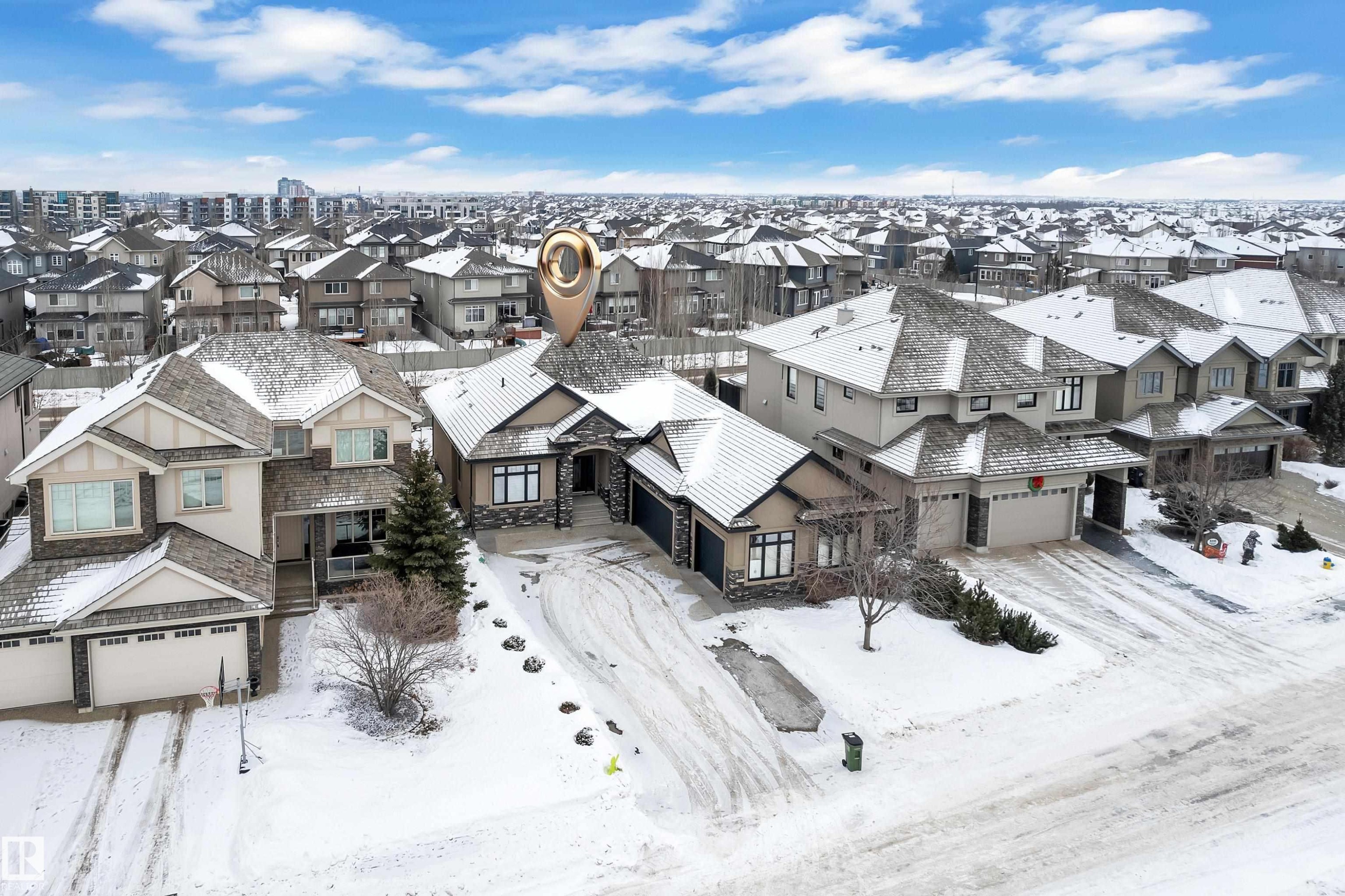 4107 Westcliff Heath, Edmonton, AB - Outdoor With Facade