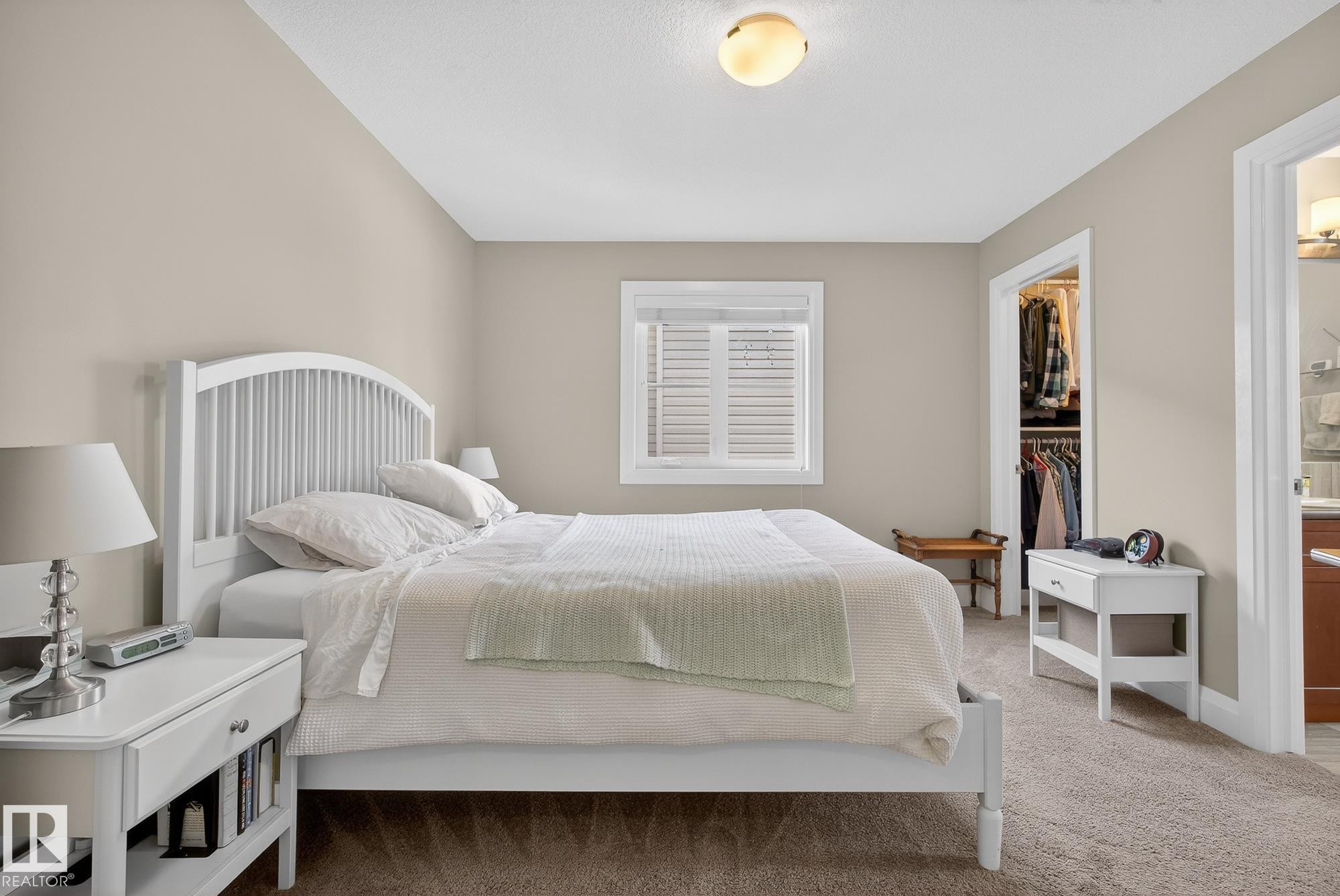 9015 92 Avenue, Edmonton, AB - Indoor Photo Showing Bedroom