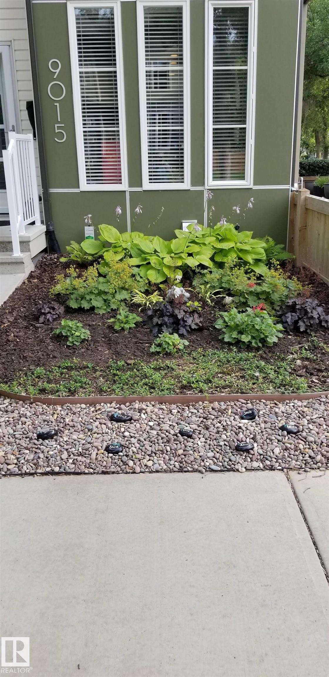 9015 92 Avenue, Edmonton, AB -