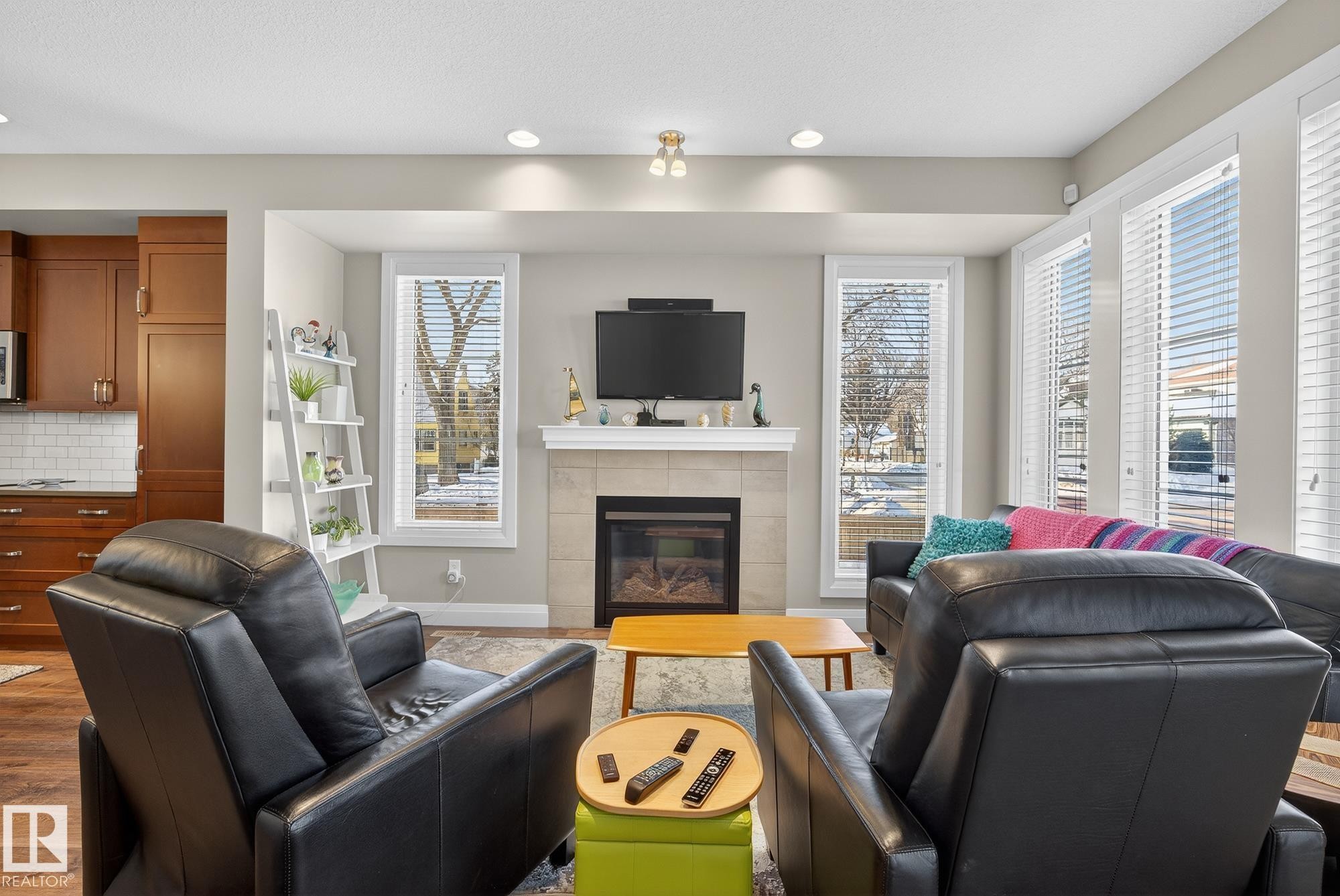 9015 92 Avenue, Edmonton, AB - Indoor Photo Showing Living Room With Fireplace